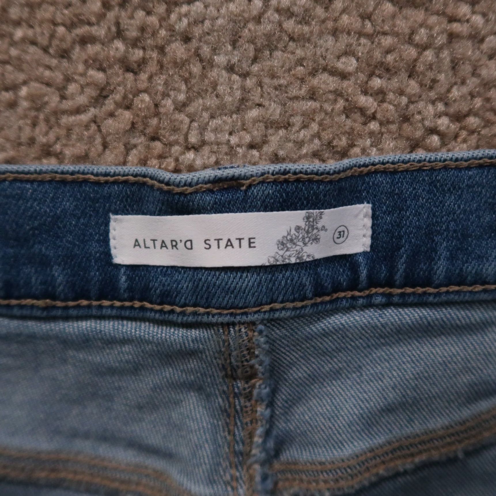 Vintage Altar’d State Women’s Jeans Skinny Distressed Denim Stretch Blue Size 31 Jeans Womens 5-Pocket Zipper Button Fringe Distressed Size 24" / US 00 / IT 34 - 4 Thumbnail