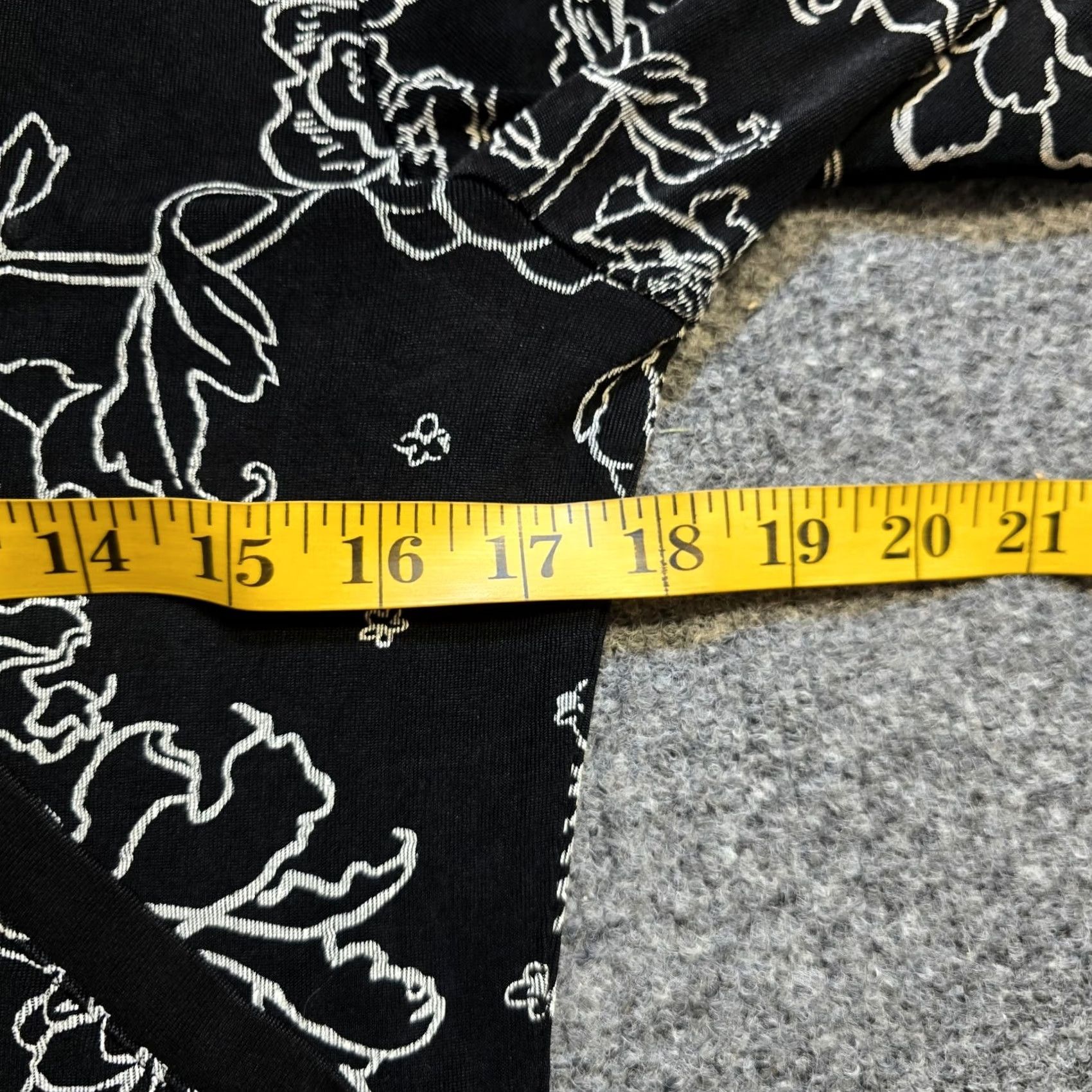 Vintage Item Specifications: Material: Polyester Size M / US 6-8 / IT 42-44 - 5 Thumbnail