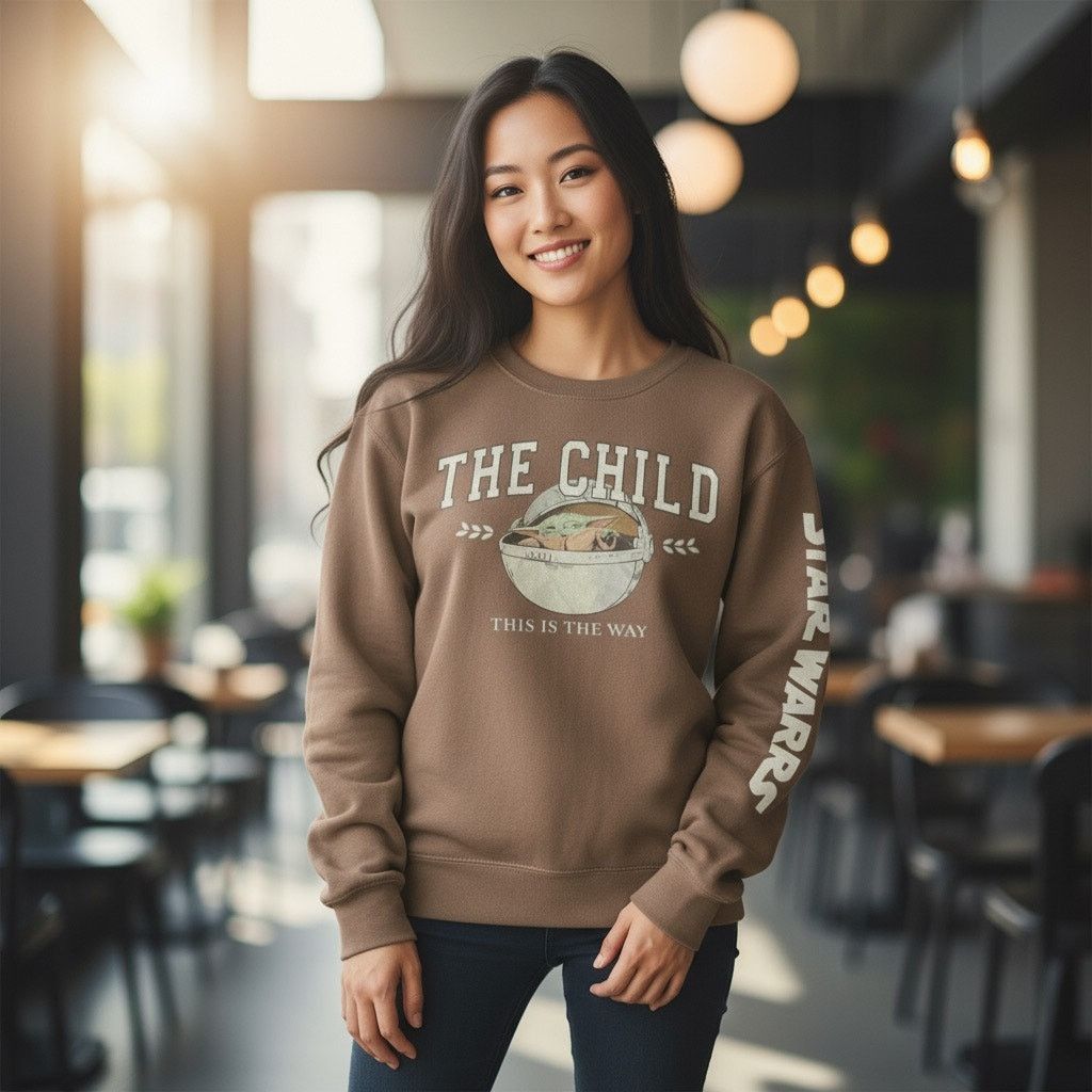 Star Wars Star Wars Mandalorian The Child Baby Yoda Brown Crewneck M Size M / US 6-8 / IT 42-44 - 1 Thumbnail
