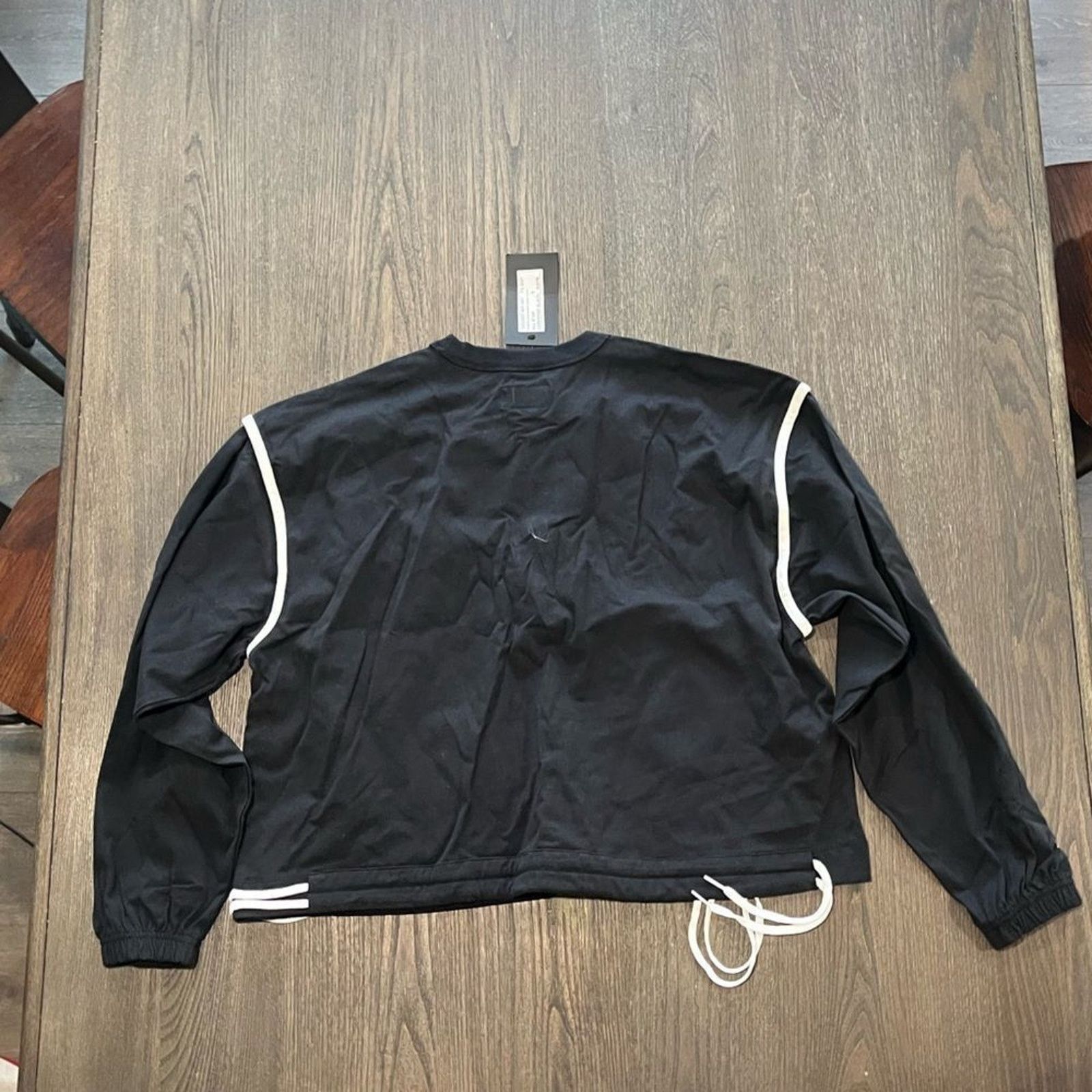 Converse NWT Converse Black Long Sleeve Jersey Crew T-Shirt - Size S Size S / US 4 / IT 40 - 5 Thumbnail