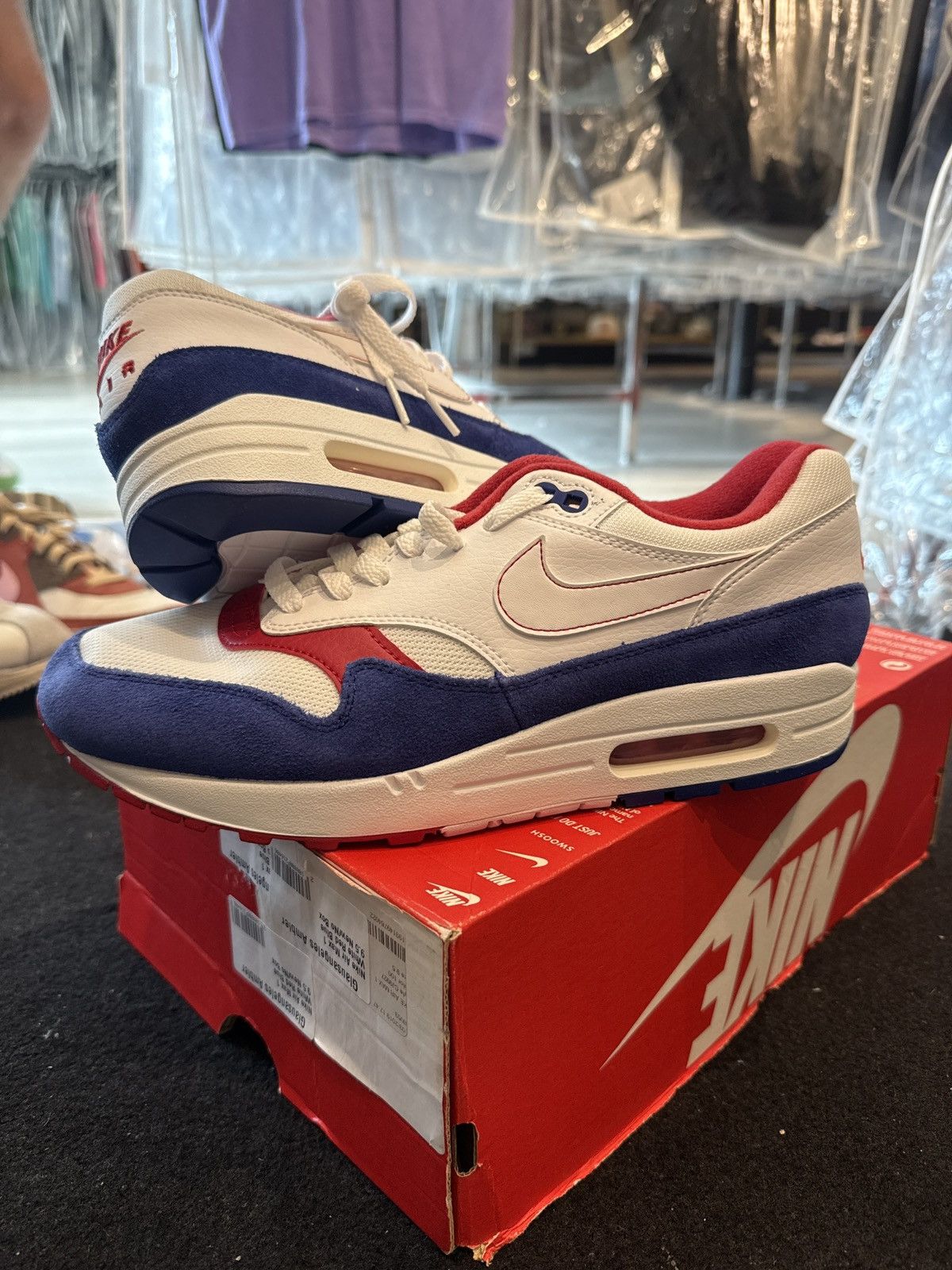Nike Nike air max 1 white red blue size 9.5 Size US 9.5 / EU 42-43 - 1 Thumbnail