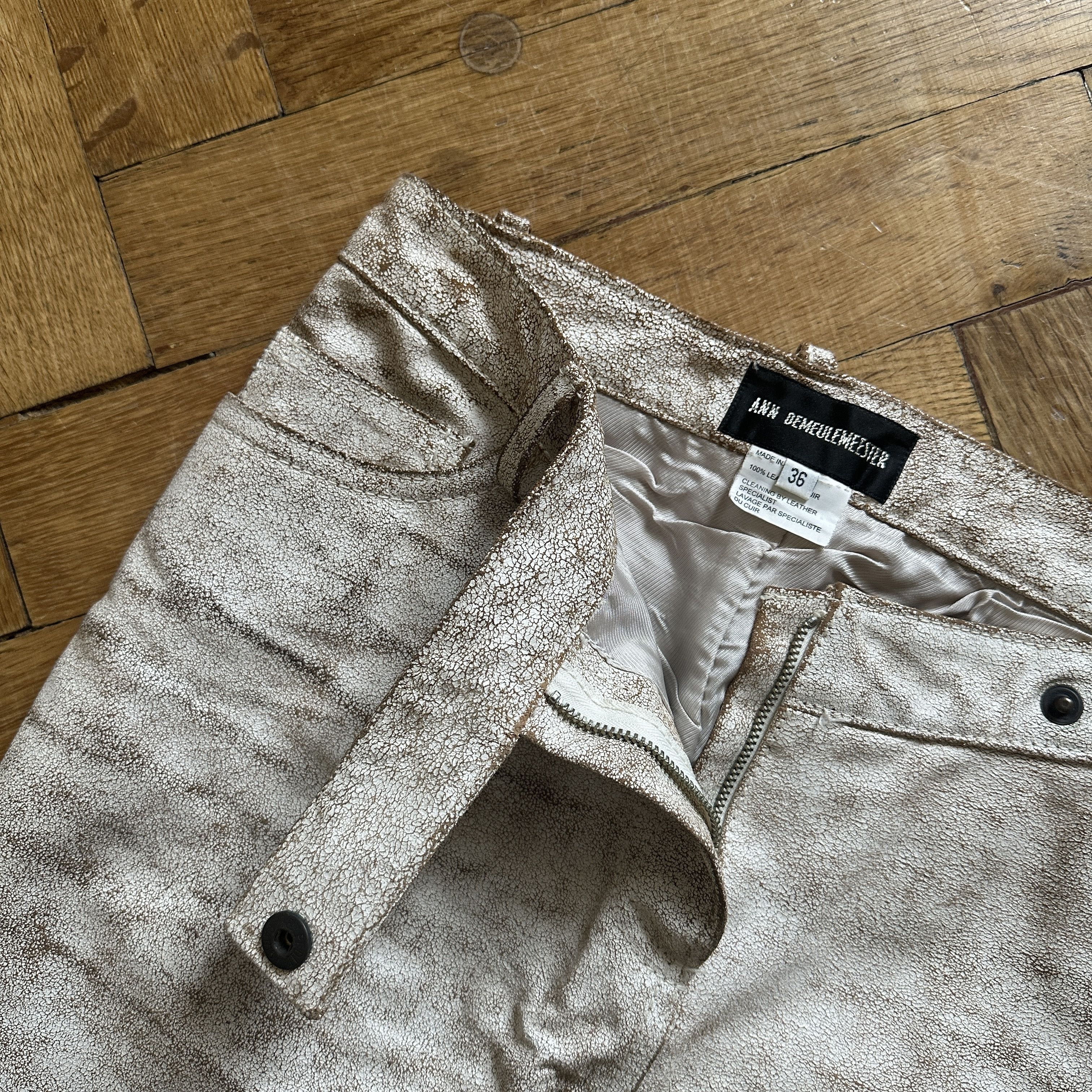 Ann Demeulemeester SS02 White Cracked Leather Skirt Size 26" / US 2 / IT 38 - 4 Thumbnail