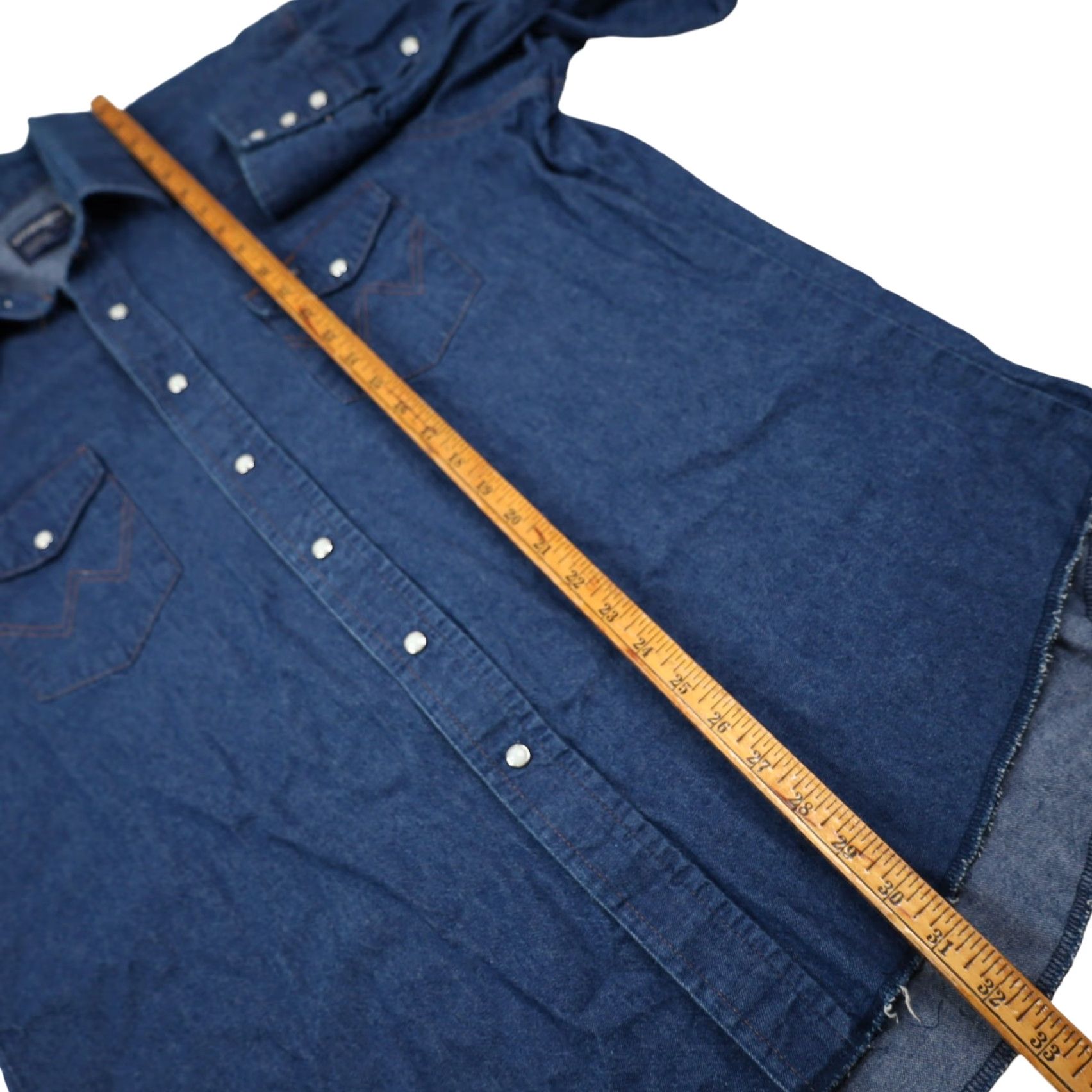 Wrangler VINTAGE Wrangler Mens XL Pearl Snap Down Denim Western Shirt Blue Size US XL / EU 56 / 4 - 6 Thumbnail