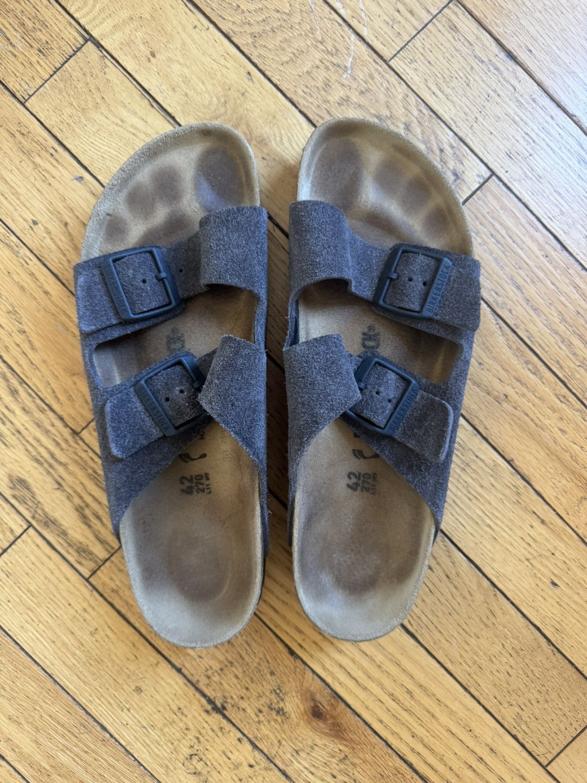 Birkenstock Birkenstock Arizona Charcoal Grey Suede Sandals Size US 9.5 / EU 42-43 - 2 Thumbnail