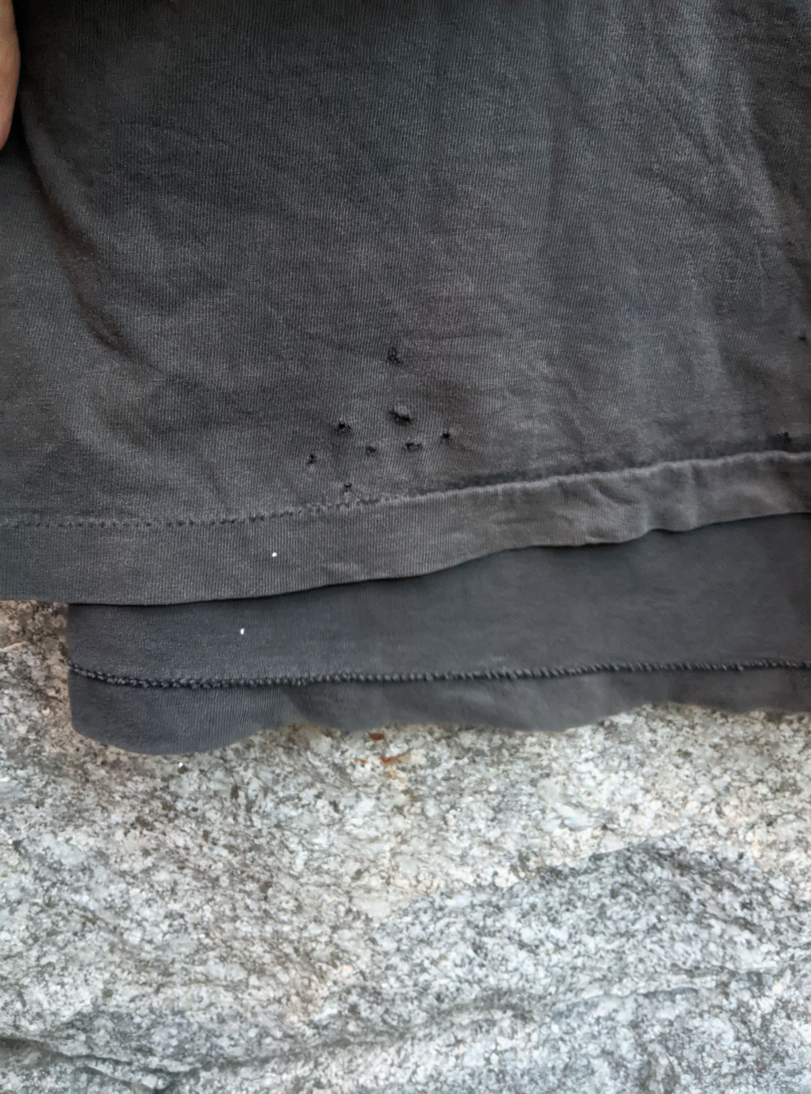 Vintage Vintage 80s thrashed sun fade distressed blank erd grunge Size US L / EU 52-54 / 3 - 13 Thumbnail