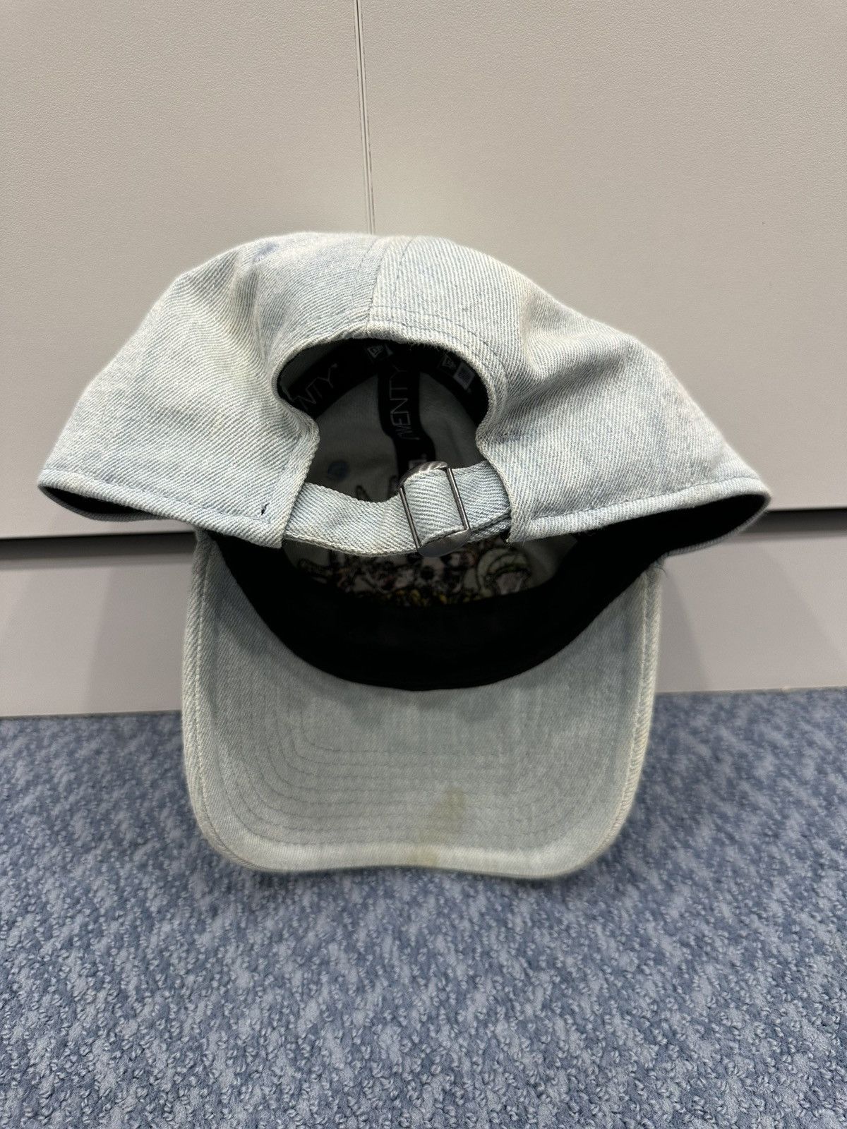 Kith KITH X LOONEY TUNES DENIM HAT Size ONE SIZE - 2 Thumbnail