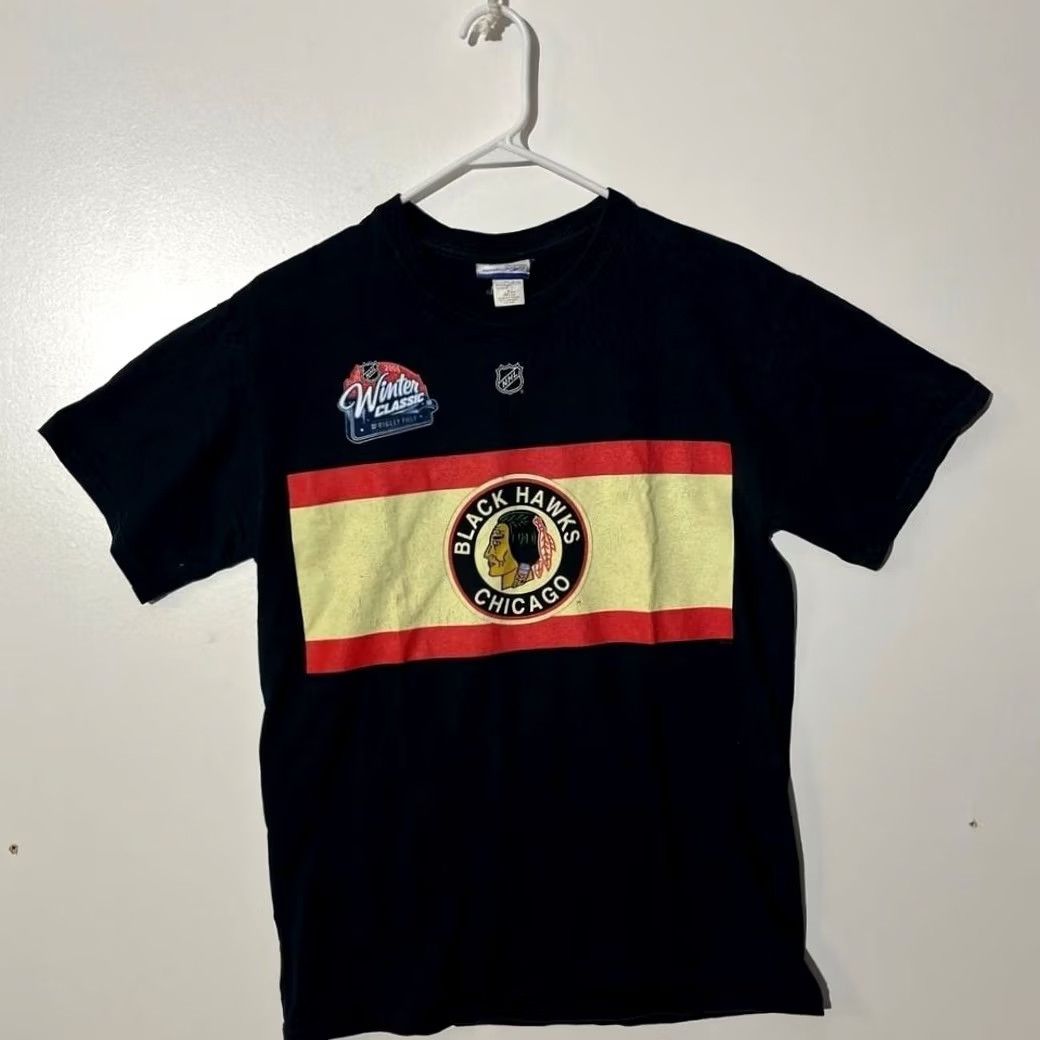 Reebok Reebok Chicago Blackhawks Duncan Keith 2009 Winter Classic NHL T-Shirt Mens S Size US S / EU 44-46 / 1 - 2 Thumbnail