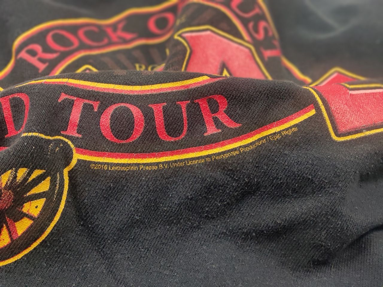 Band Tees AC/DC Vintage Merch Rock Of Bust Faded Bag Logo Zip Hoodie Size US S / EU 44-46 / 1 - 12 Thumbnail
