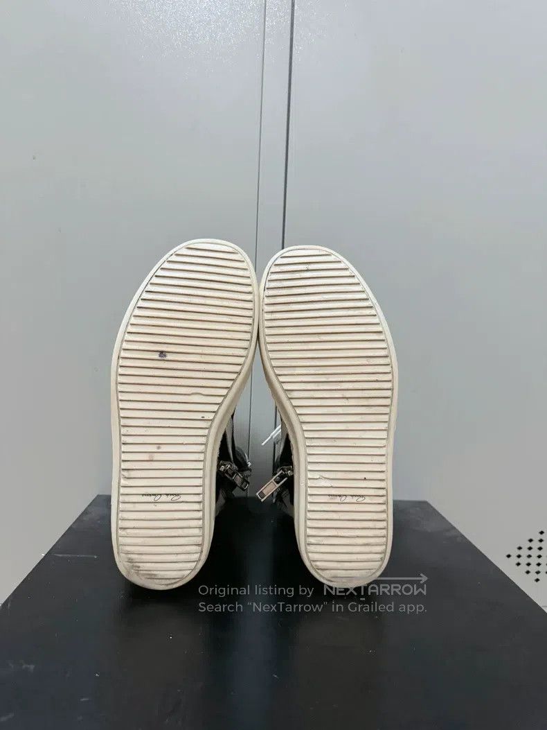 Rick Owens Rick Owens Black and white cowhide inverted triangle Size US 7 / EU 40 - 8 Thumbnail