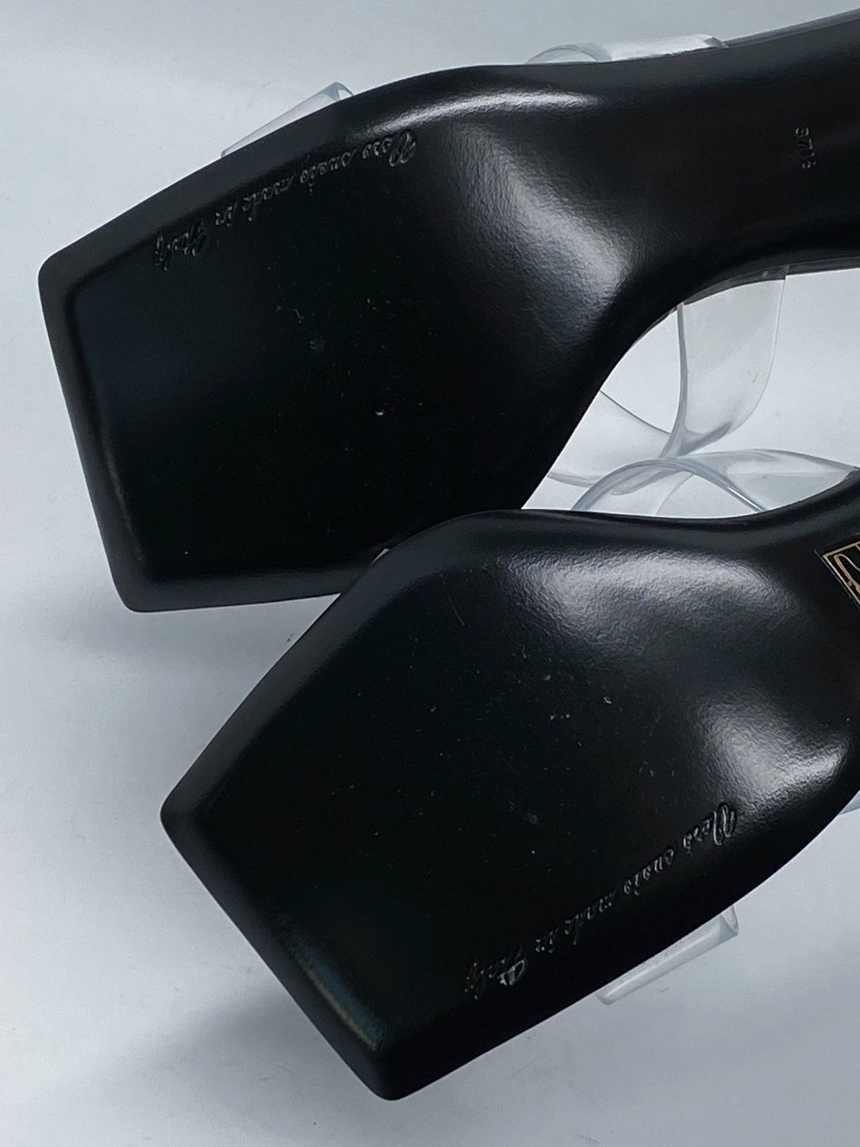 Dolce & Gabbana Dolce&Gabbana DG Heel PVC Mules size 37.5 Size US 7.5 / IT 37.5 - 14 Thumbnail