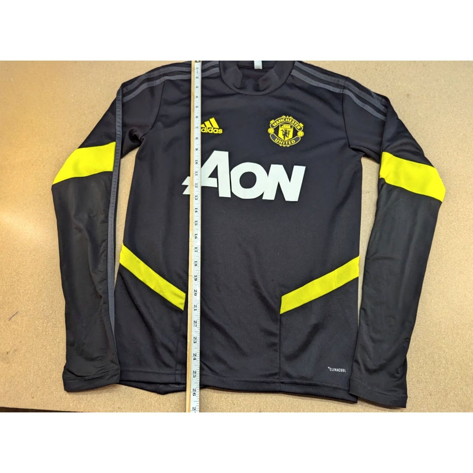 Nike Nike Manchester United 2019-2020 Mens Football Training Top XS Adult Long Sleeve Black Polyester Moisture Wicking Jersey Sports Mens Size US XS / EU 42 / 0 - 7 Thumbnail
