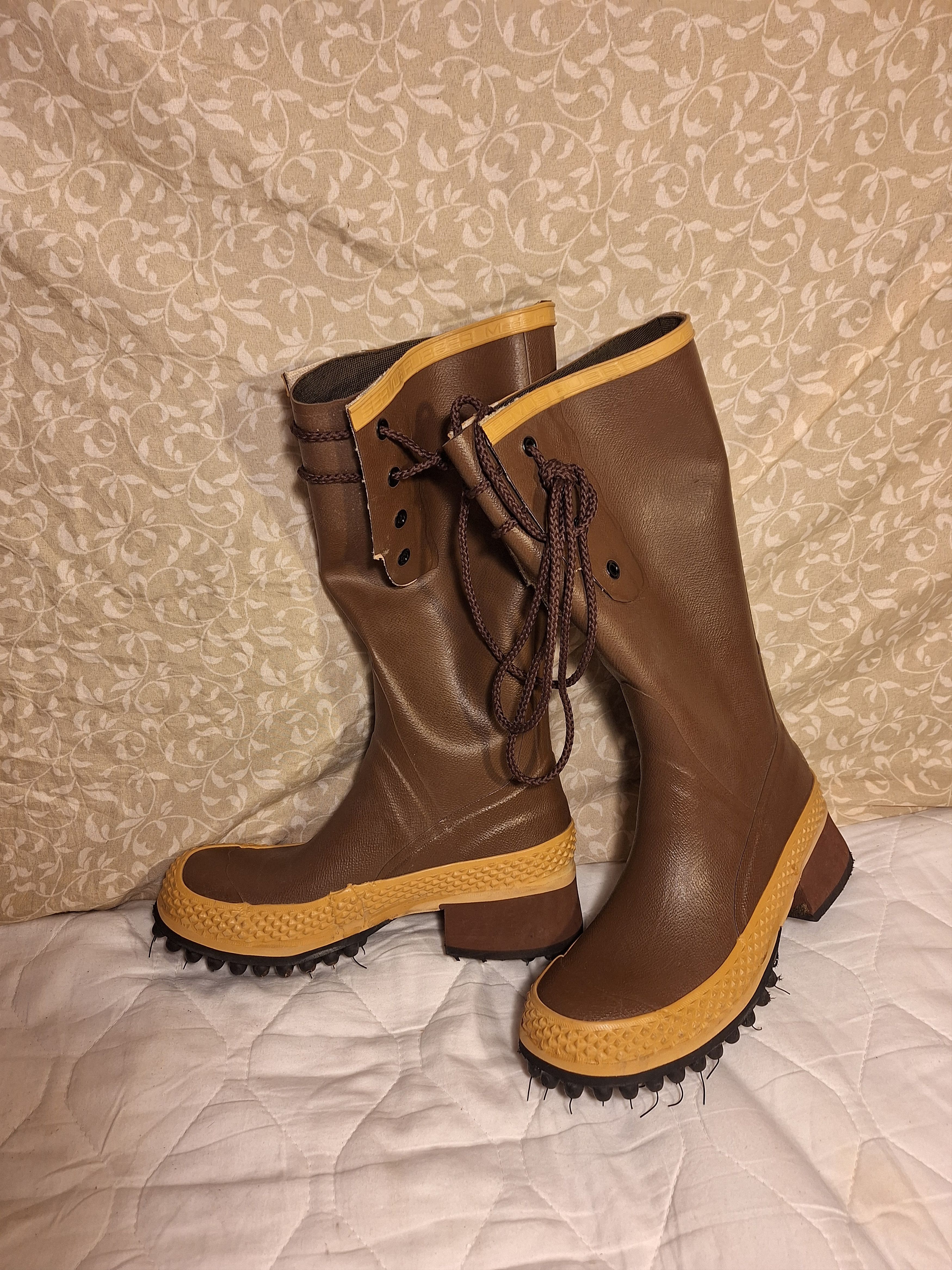 Other Grizzly Boot Co Servus Pac Boot with Claws Size US 6 / EU 39 - 1 Thumbnail