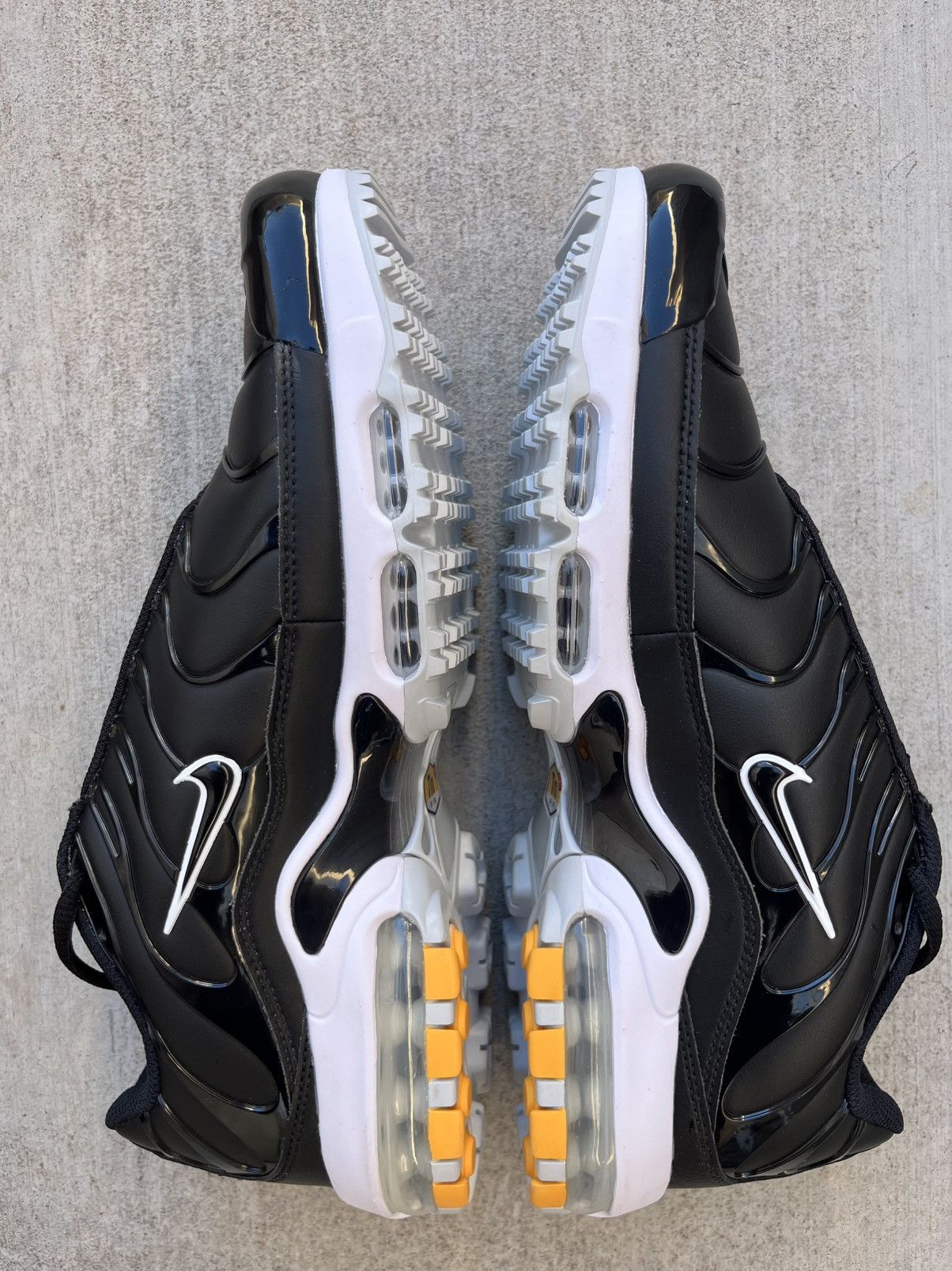 Nike Nike Air Max Plus G Golf Shoes (FZ4150-001) Men's Size 10 Size US 10 / EU 43 - 4 Thumbnail