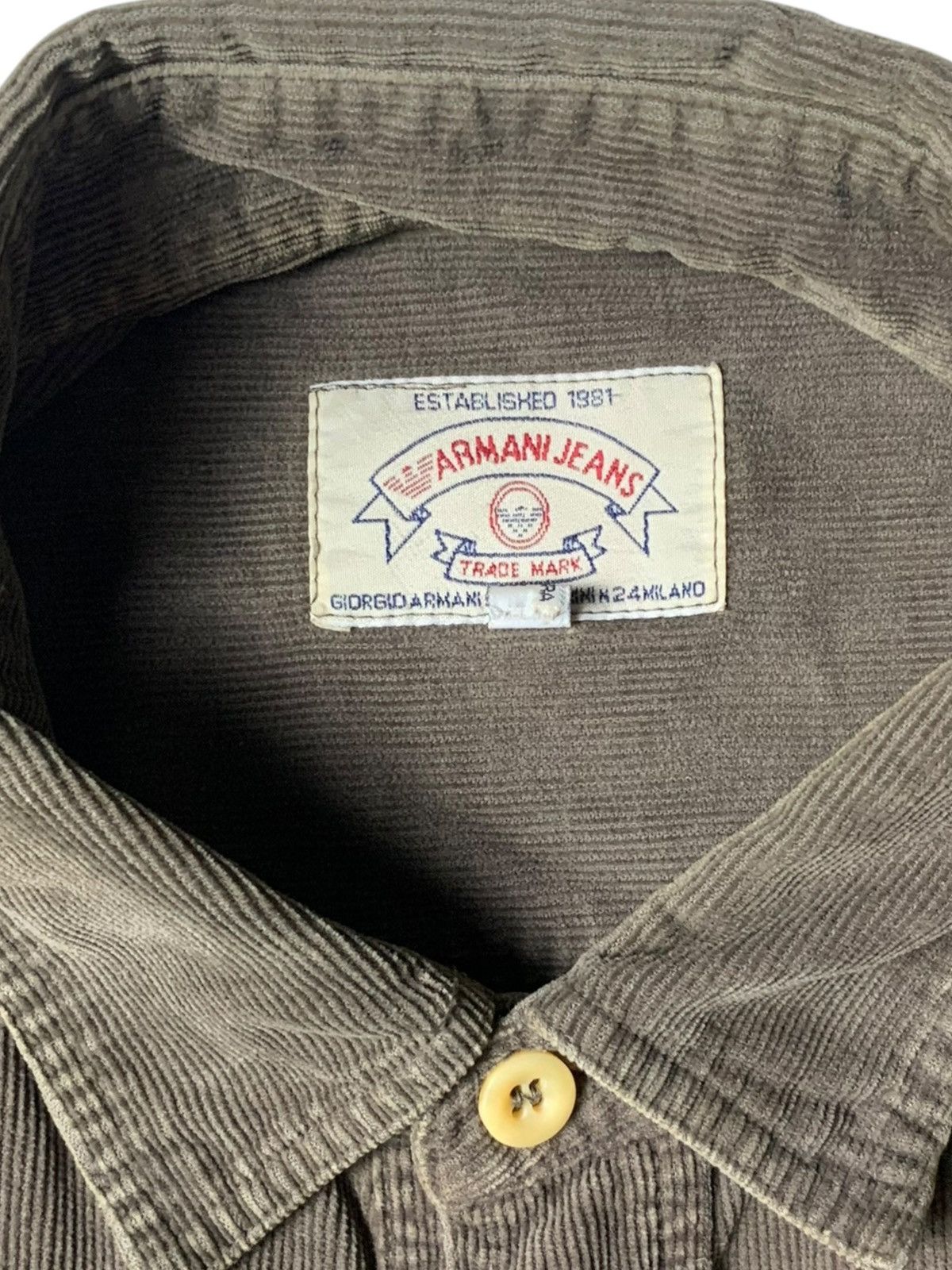 Armani 1990s Armani Jeans Double Pocket Oversized Corduroy Shirt Size US XL / EU 56 / 4 - 4 Thumbnail