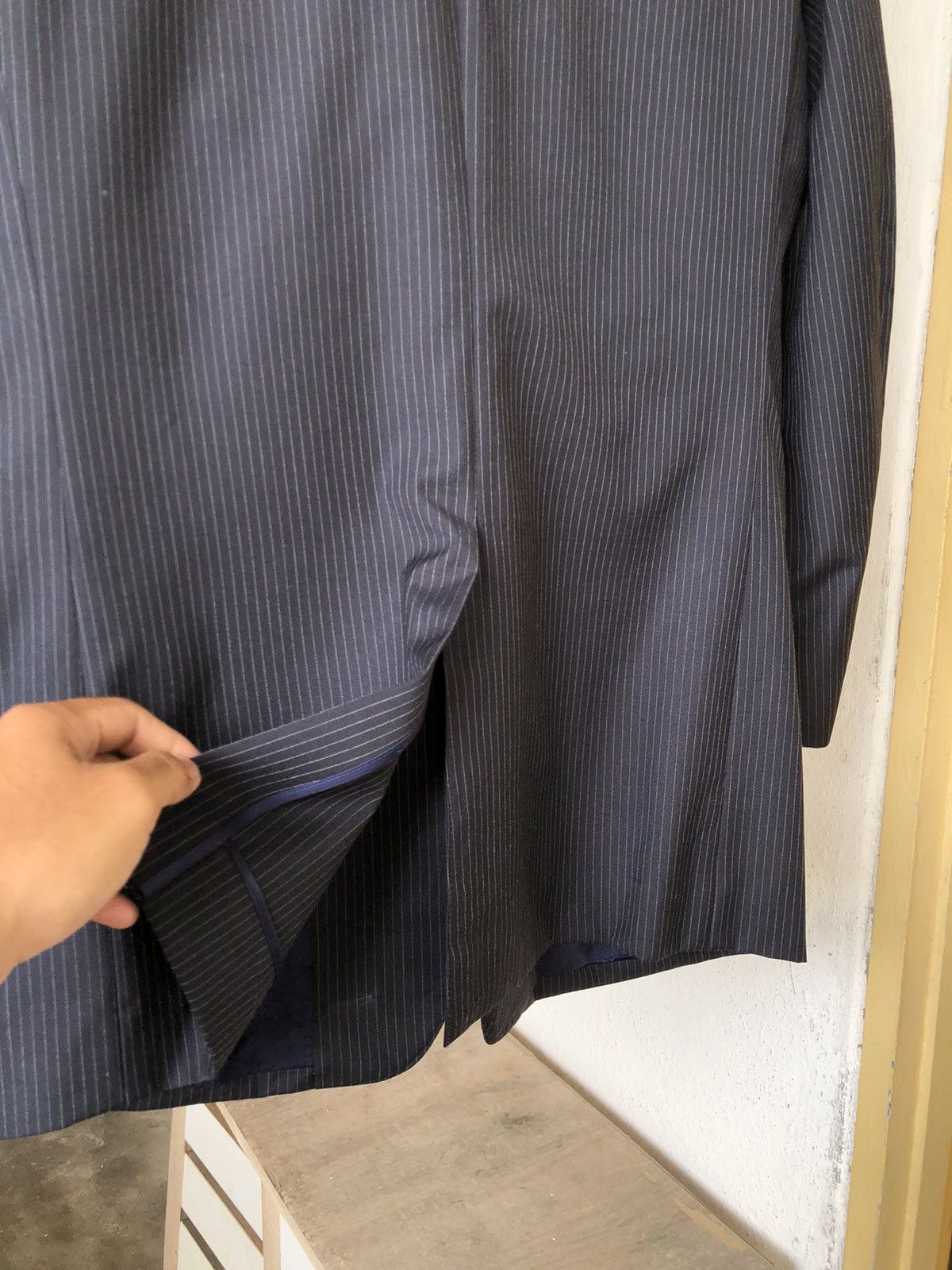 Yves Saint Laurent Yves Saint Laurent Strip Single Breasted Blazer Size US L / EU 52-54 / 3 - 6 Thumbnail