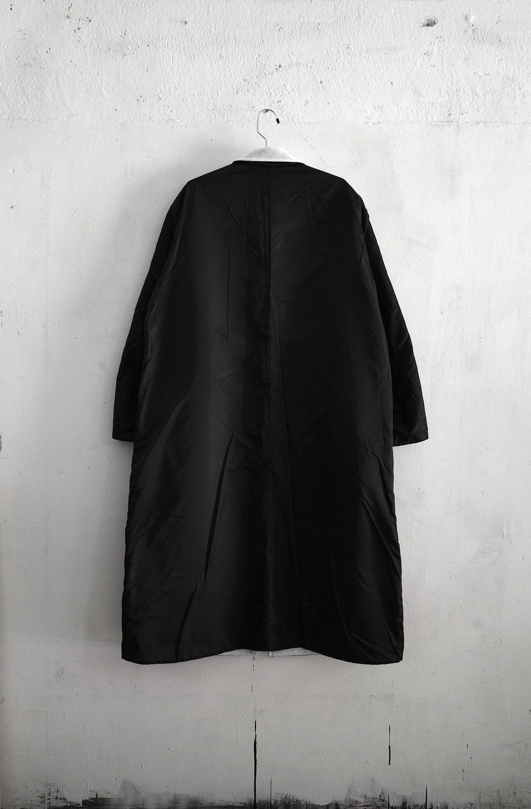 Yohji Yamamoto Vintage Double Faced Long Jacket Trench Coat Black White Size US L / EU 52-54 / 3 - 2 Thumbnail