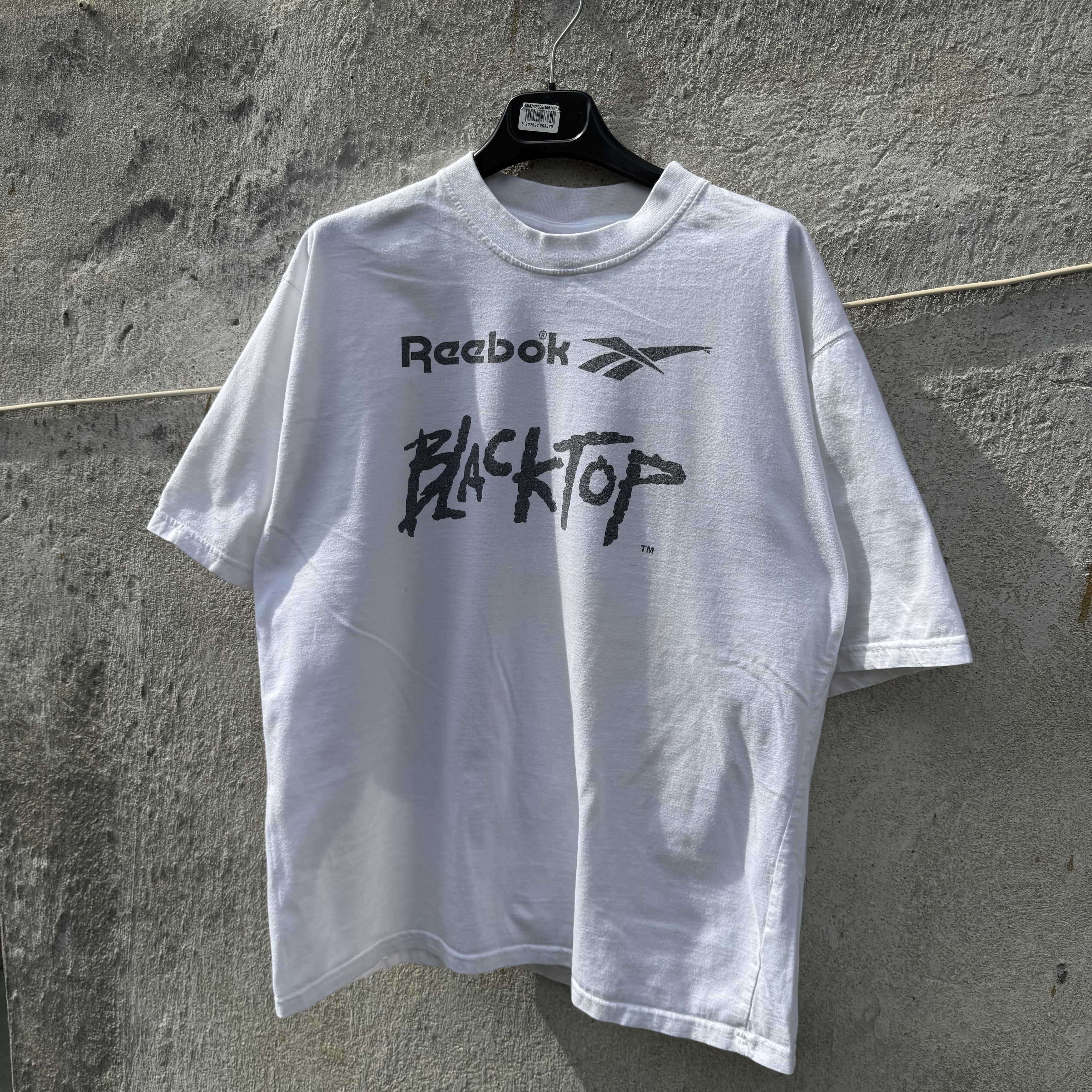 Reebok 90s Reebok Blacktop Logo White Vintage Tee Size US L / EU 52-54 / 3 - 4 Thumbnail