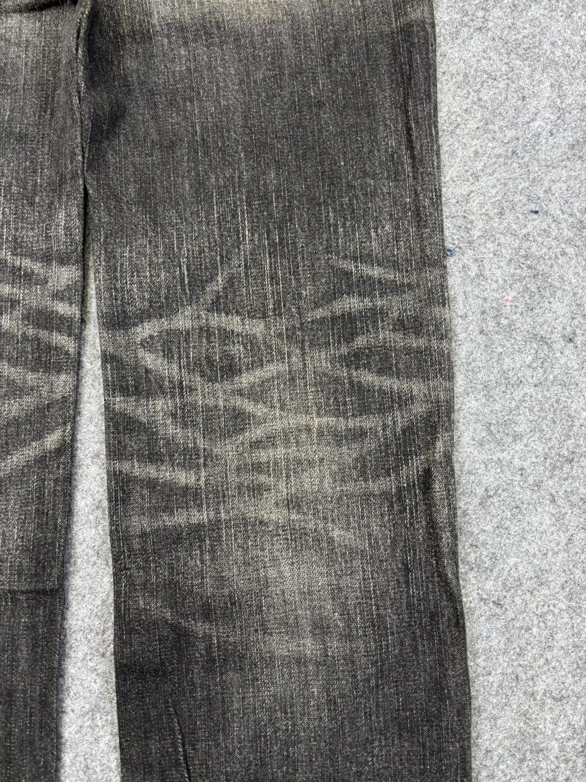 Wrangler 💥Insane 90s Style Wrangler Crazy Fades Style Denim F863 Size US 29 - 10 Thumbnail