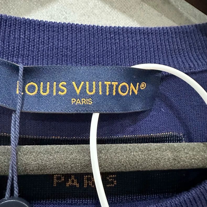 Louis Vuitton Louis Vuitton Blue cola knit short sleeves 2505-Nextarrow Size US L / EU 52-54 / 3 - 4 Thumbnail
