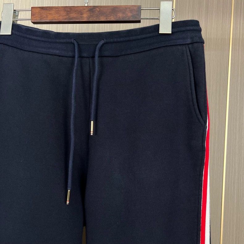 Thom Browne Thom Browne size4 Casual trousers with pleats Size US 28 / EU 44 - 3 Thumbnail