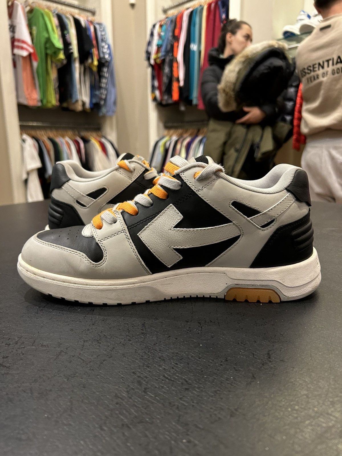 Off-White Off White Out Of Office ‘Black Grey’ Size US 10 / EU 43 - 3 Thumbnail