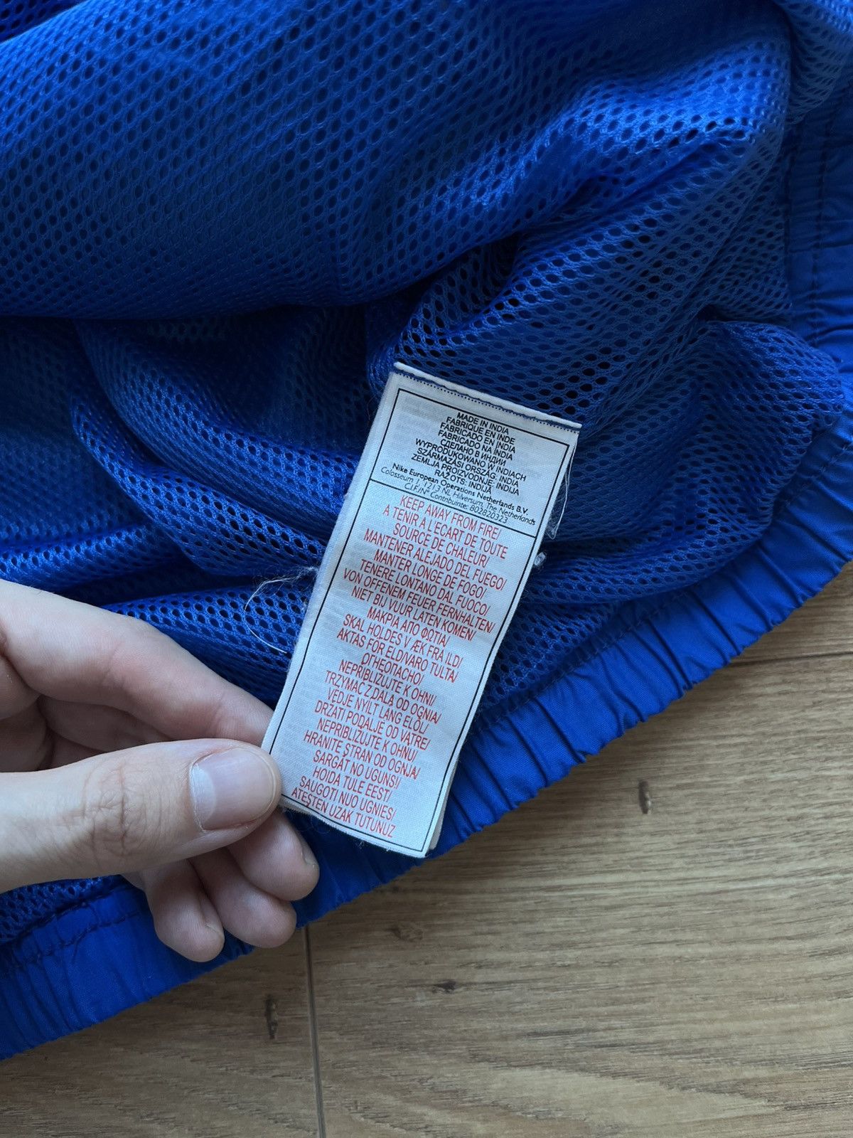 Nike 90’s NIKE TEAM RETRO SWOOSH LOGO Y2K VINTAGE TRACK JACKET Size US L / EU 52-54 / 3 - 7 Thumbnail