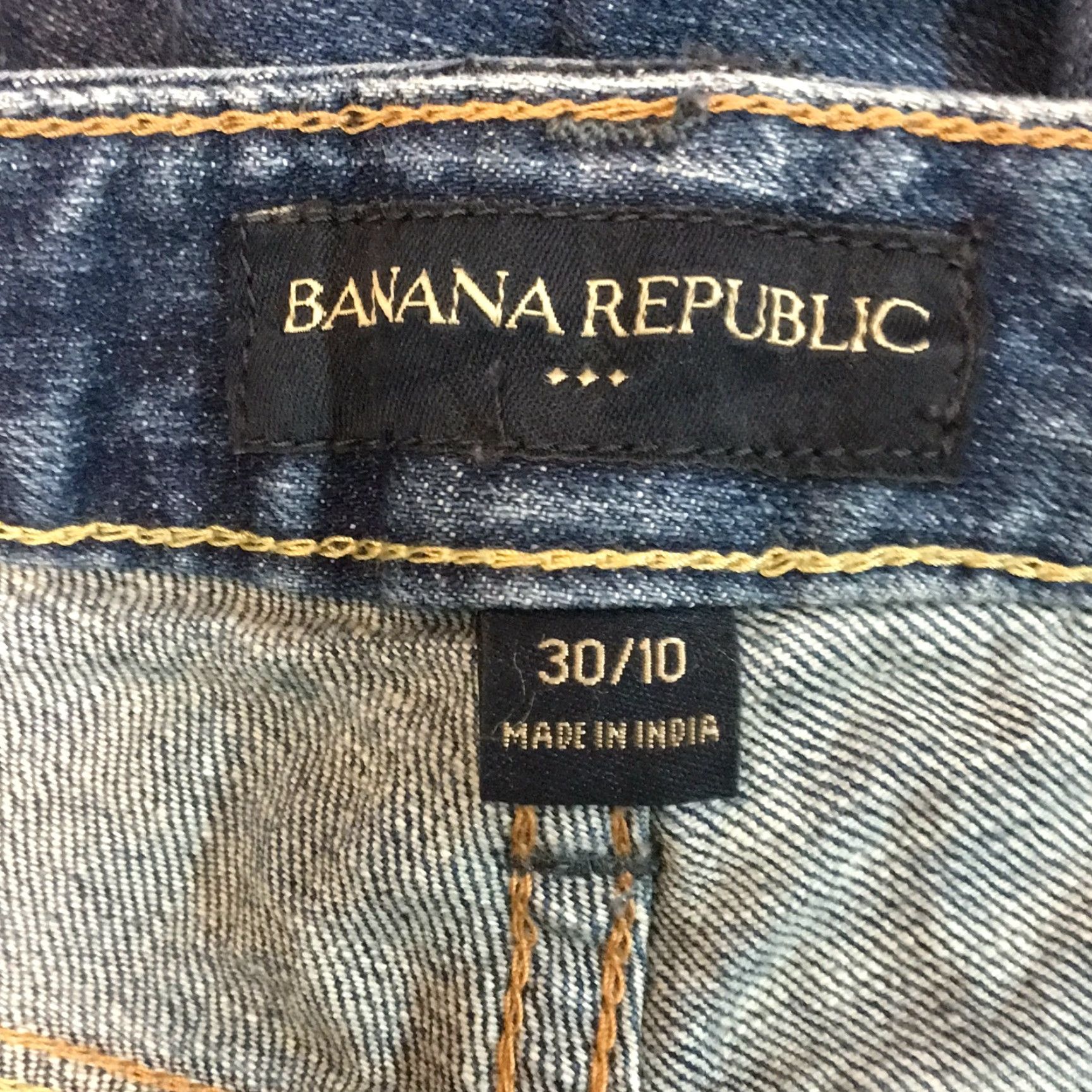 Banana Republic VINTAGE Banana Republic Women's Capri Jeans Size 30/10 Regular Low Rise Blue Stretch Denim 22 Inseam Women's Size 30" / US 8 / IT 44 - 6 Thumbnail
