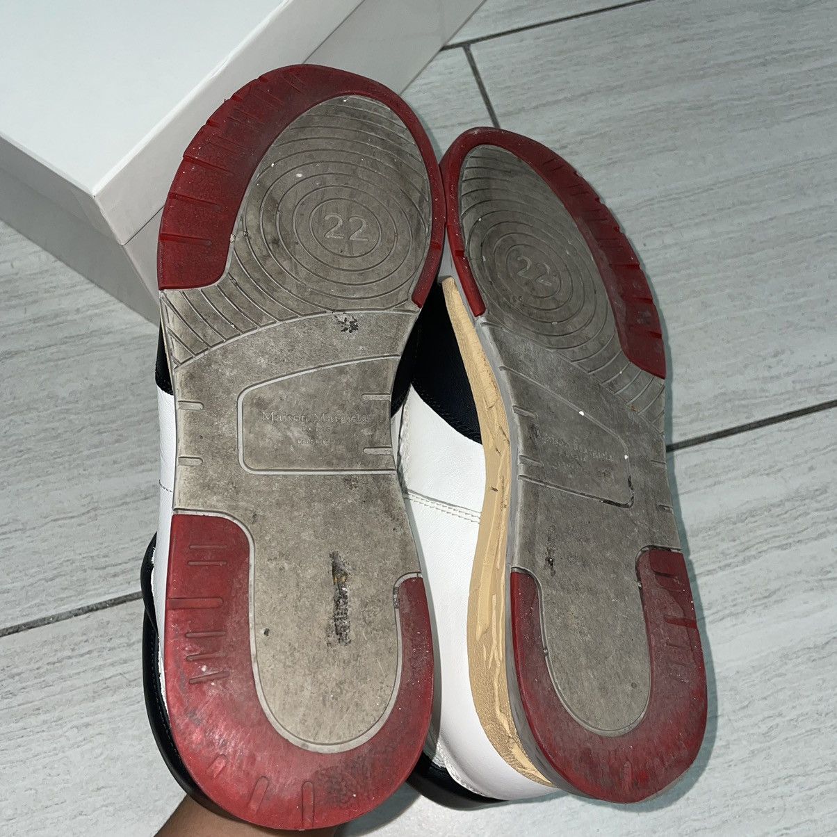 Maison Margiela Margiela Distressed Basketball Sneaker size 40 Size US 7 / EU 40 - 7 Thumbnail