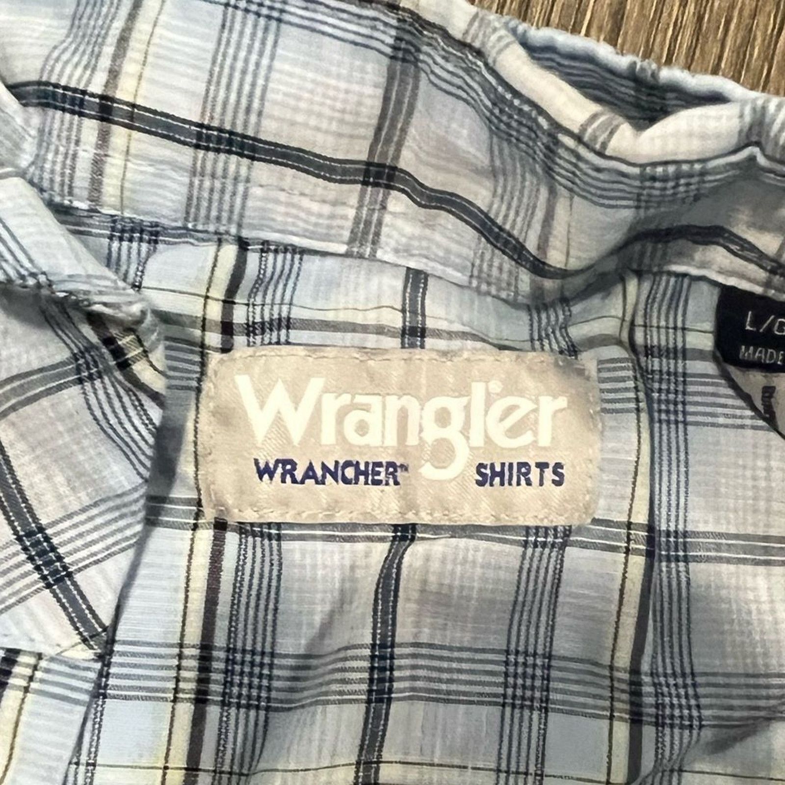 Wrangler Wrangler Blue Plaid Short Sleeve Button Front Shirt Size L Size US L / EU 52-54 / 3 - 2 Thumbnail