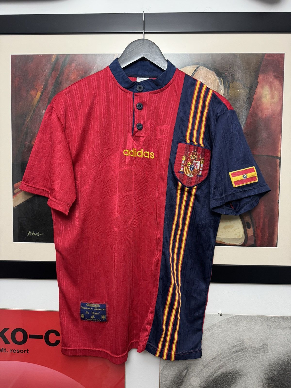 Adidas Adidas 1996-1998 Spain Vintage 90s Football Socceer Jersey Size US M / EU 48-50 / 2 - 1 Thumbnail