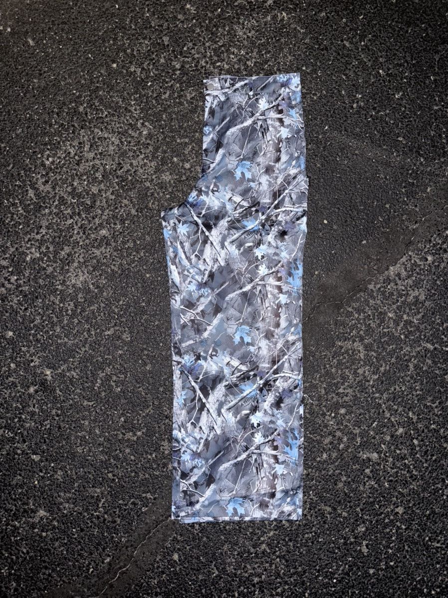 Other Blue and white camo print wide leg pants Size US 33 - 4 Thumbnail