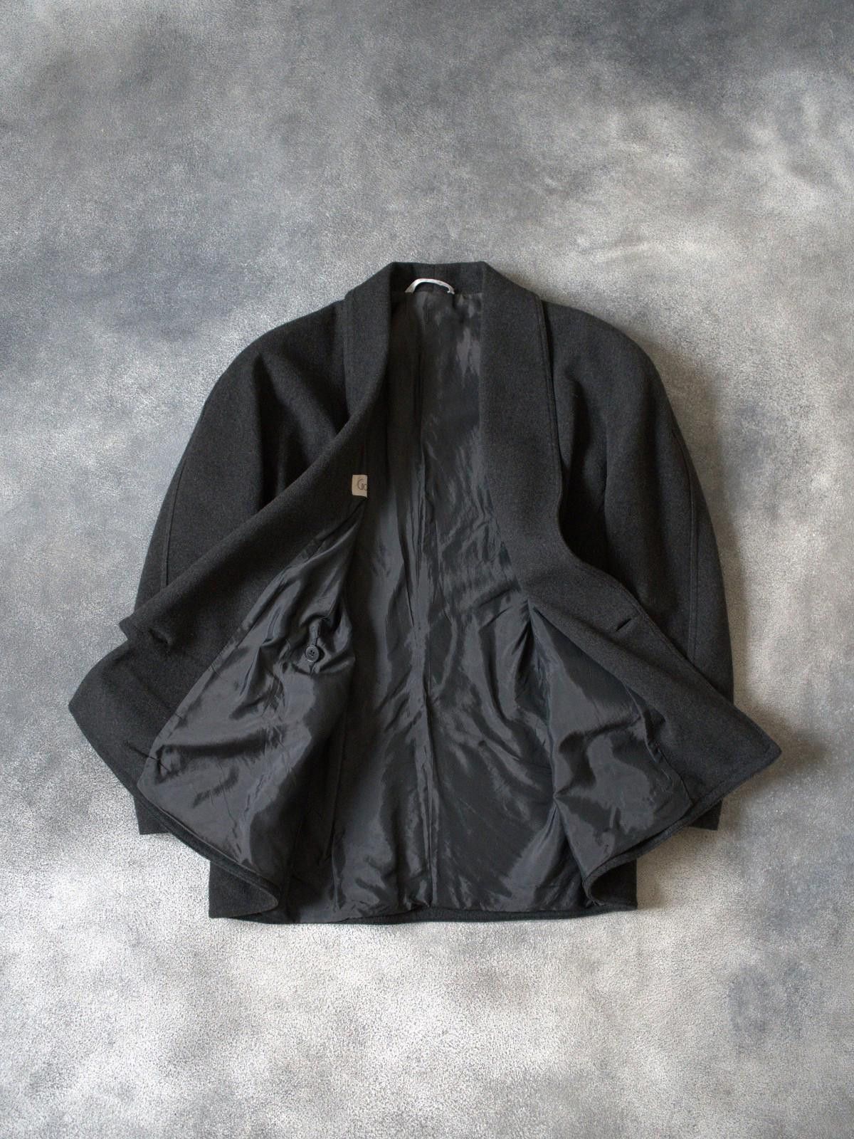 Versace F/W 1986 Gianni Versace Asymmetric Wool / Cashmere Coat Size S / US 4 / IT 40 - 12 Thumbnail