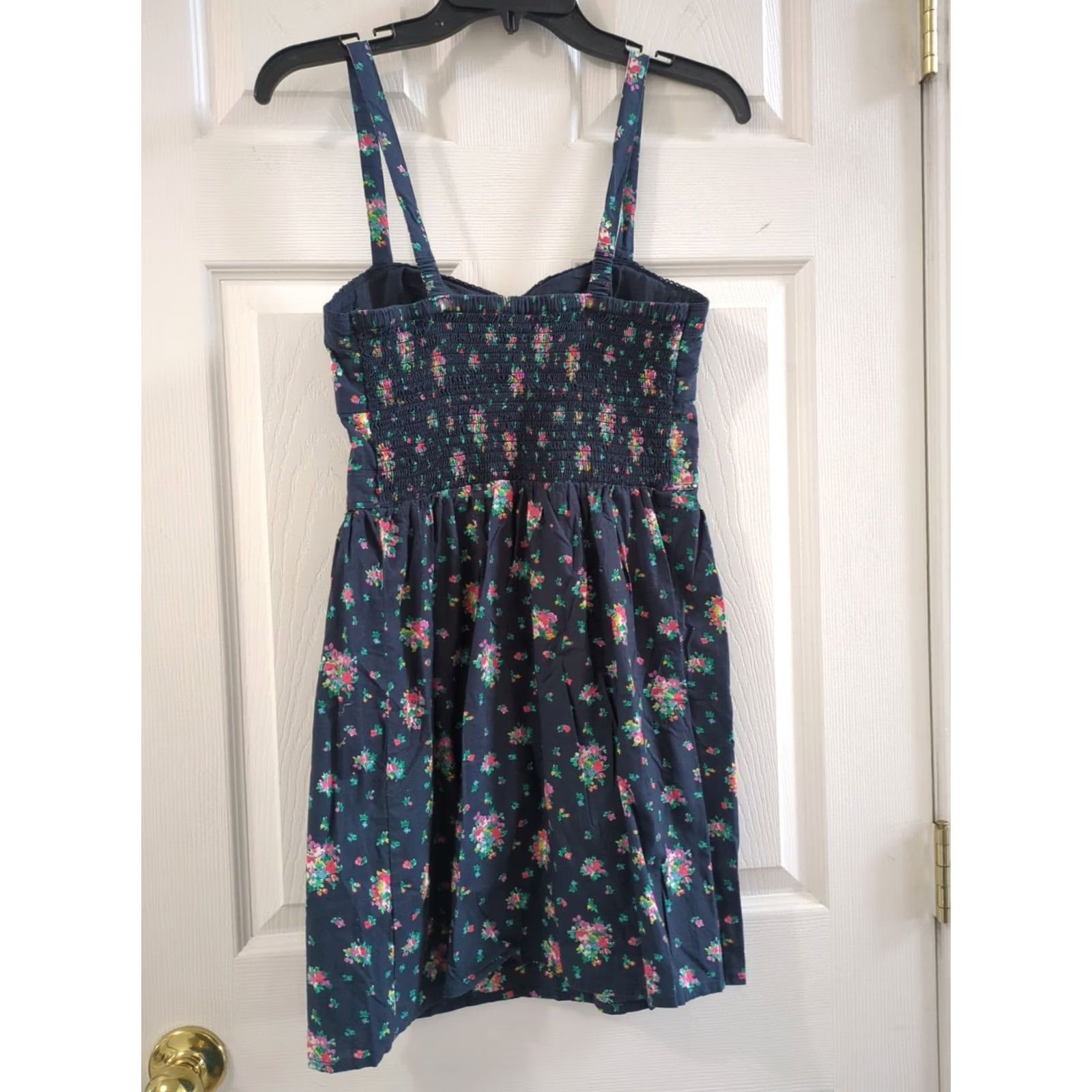 American Eagle Outfitters American Eagle Dress S Floral Navy Straps Padded Pullover Women's Midi Fit & Flare Flowers Shoes? Size S / US 4 / IT 40 - 5 Thumbnail
