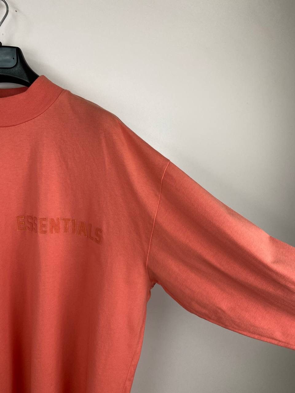Essentials Essentials Fear Of God streetwear long sleeve size L Size US L / EU 52-54 / 3 - 7 Thumbnail