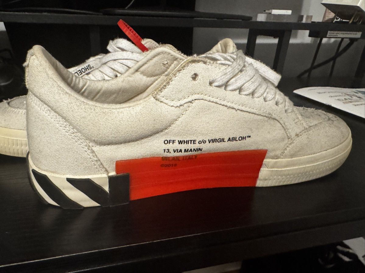 Off-White Off White Vulcanized Low Top Size US 12 / EU 45 - 2 Thumbnail
