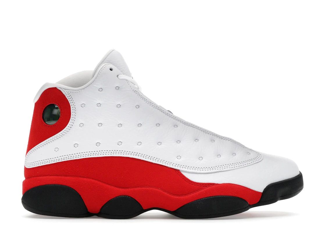 Jordan Brand Jordan 13 Retro OG Chicago (2026) Size US 9 / EU 42 - 1 Thumbnail
