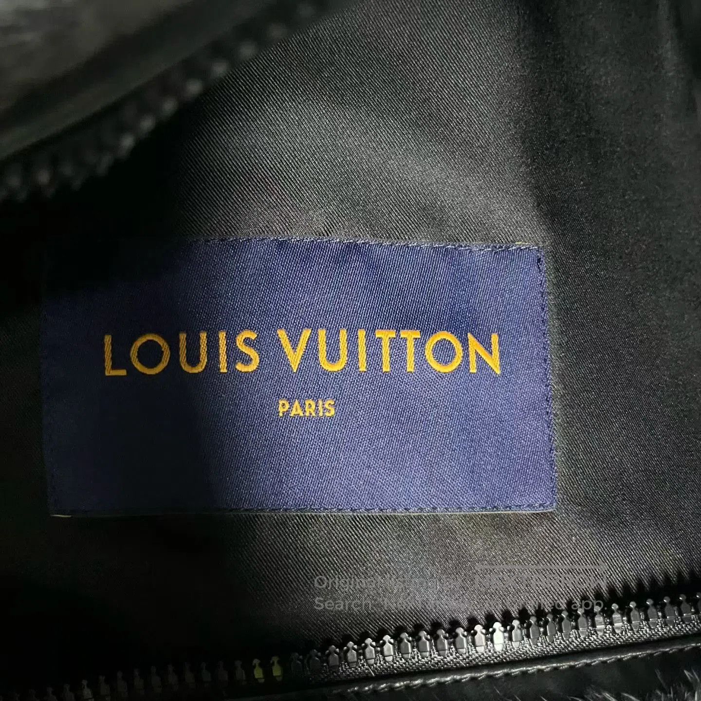 Louis Vuitton Louis Vuitton Shirtless vest with a collar, logo printed o Size US S / EU 44-46 / 1 - 2 Thumbnail