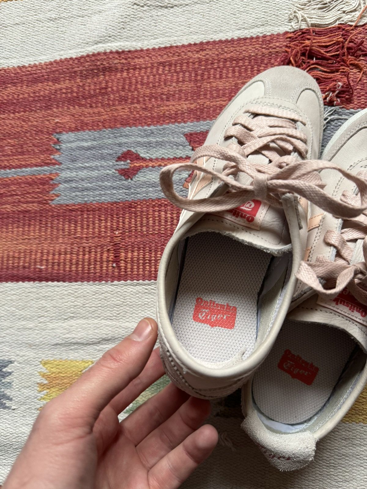 Asics Vintage Asics Onitsuka Tiger Mexico 66 Leather Low Sneakers Size US 7.5 / IT 37.5 - 6 Thumbnail