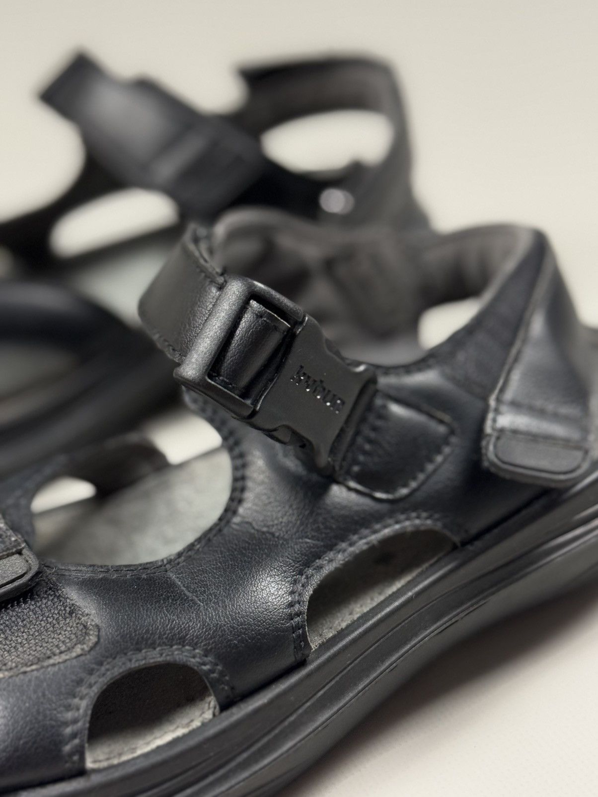 Kybun Kybun / Kyboot Pado M Black Unisex Sandals Shoes Size 39 Size US 6 / EU 39 - 14 Thumbnail