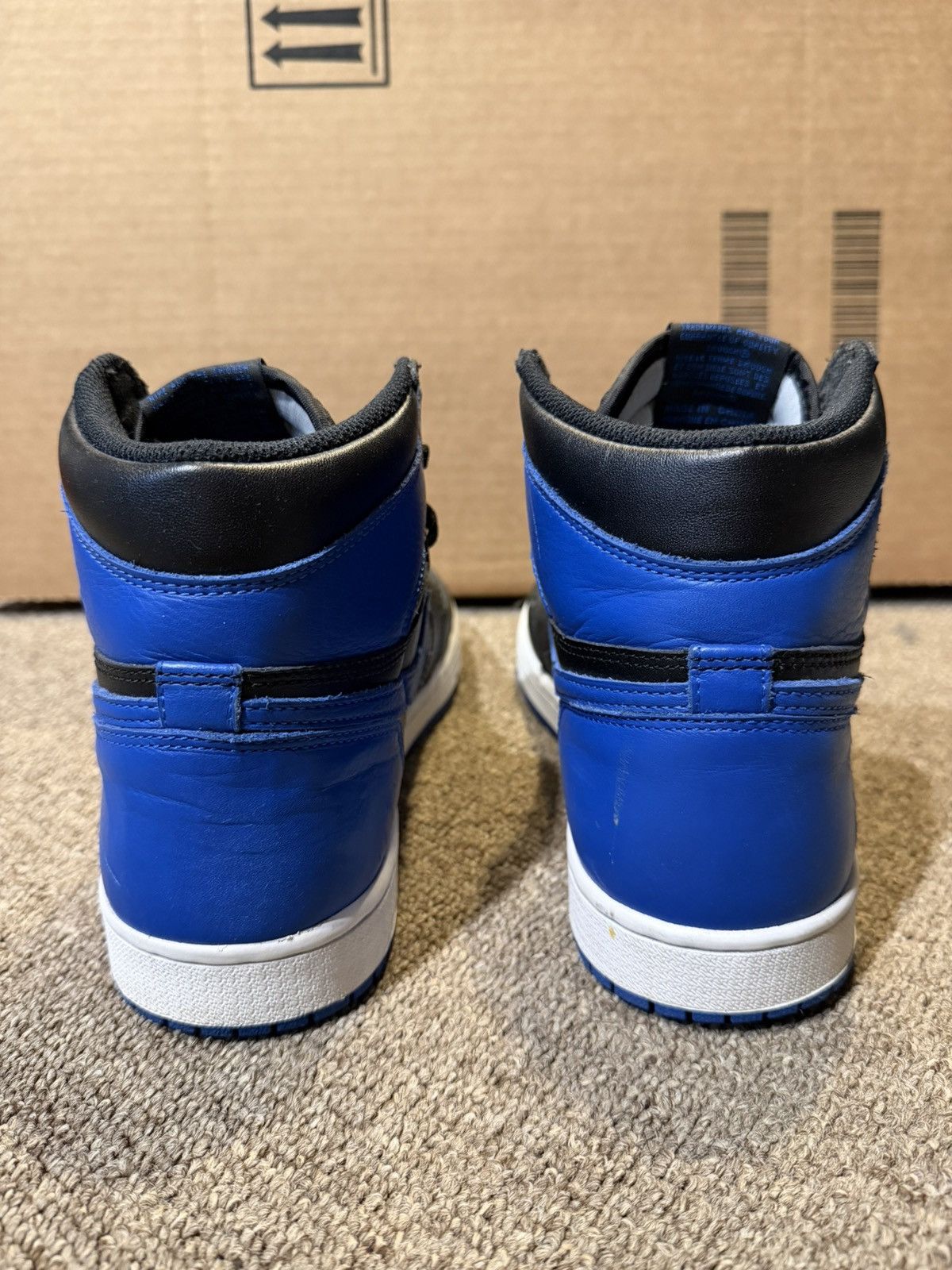 Nike Retro 1 High (Royal 2017) Size US 9.5 / EU 42-43 - 4 Thumbnail