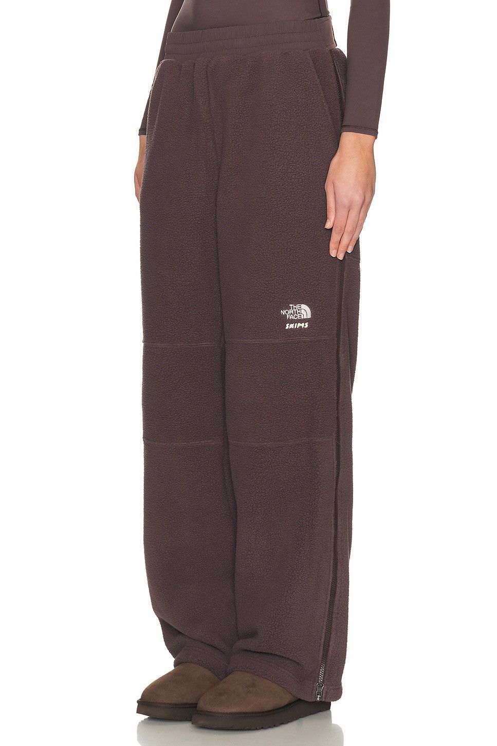 The North Face THE NORTH FACE X SKIMS 1995 Denali Fleece Pant XS Phoenix Size 26" / US 2 / IT 38 - 1 Thumbnail