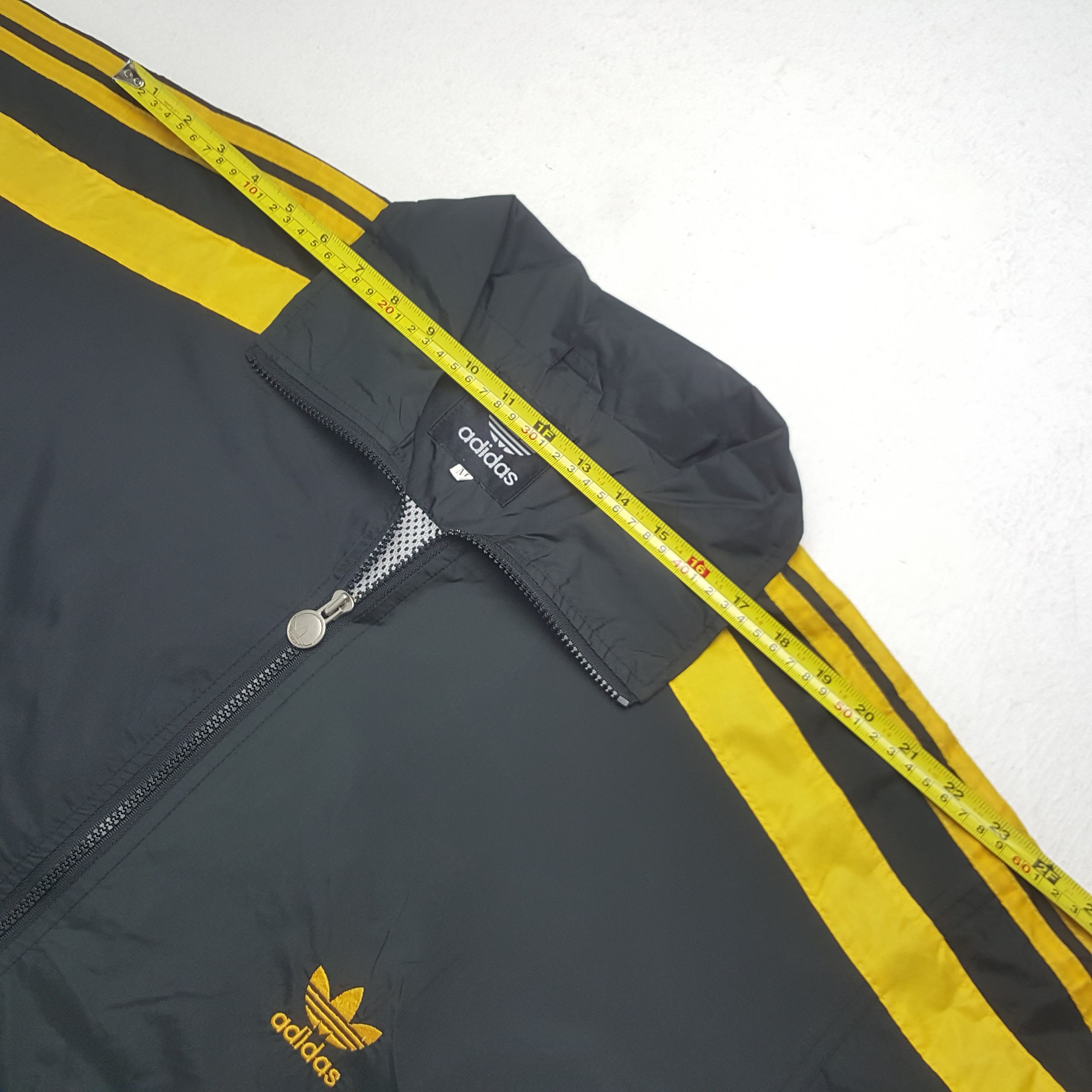 Adidas Vintage Adidas American Sports Style Jacket RR2 Size US XL / EU 56 / 4 - 6 Thumbnail
