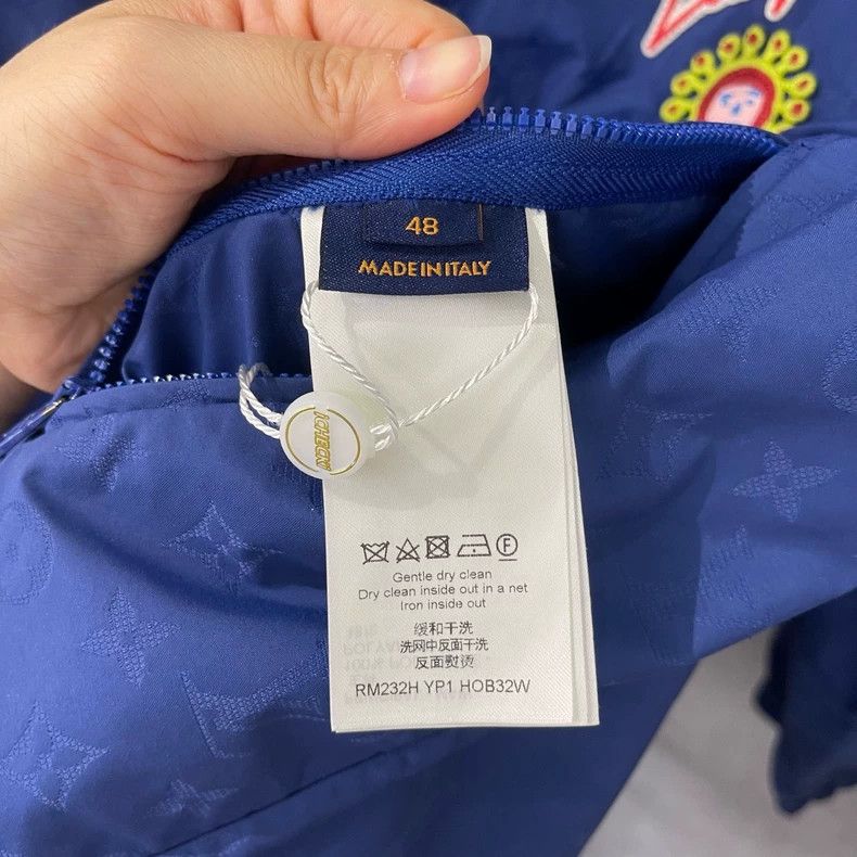 Louis Vuitton Louis Vuitton Blue assault jacket Size US M / EU 48-50 / 2 - 3 Thumbnail