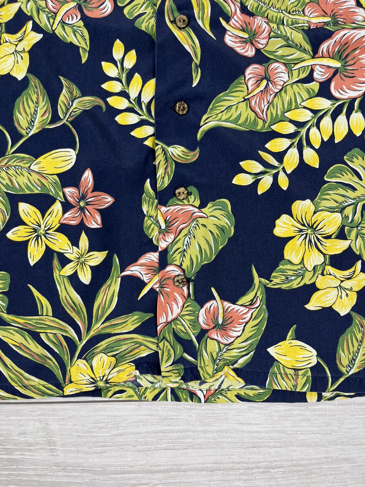 Polo Ralph Lauren Polo Ralph Lauren Vintage Hawaiian Floral Print Button Shirt Size US L / EU 52-54 / 3 - 4 Thumbnail