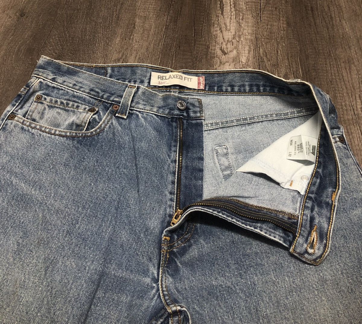 Levi's Vintage Clothing Levi's 550 Relaxed Fit Distressed Denim Size US 34 / EU 50 - 6 Thumbnail