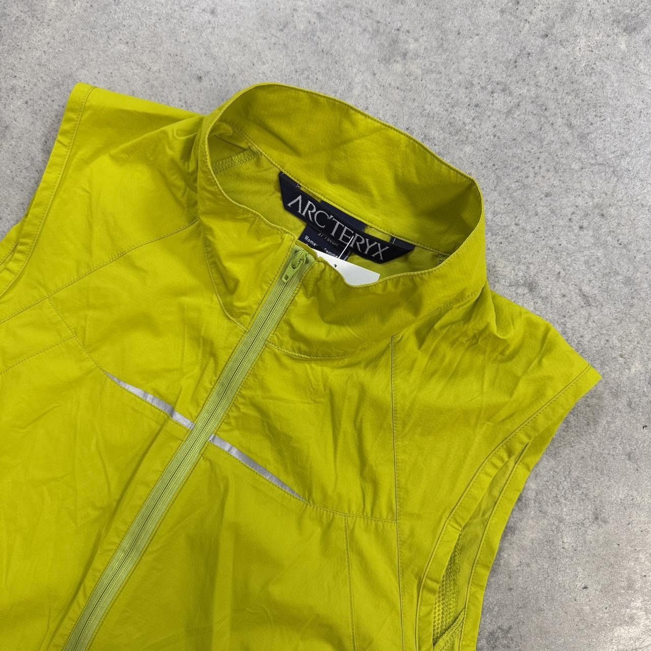 Arc'teryx Vintage 00s arc’teryx runners light vest Size US M / EU 48-50 / 2 - 2 Thumbnail