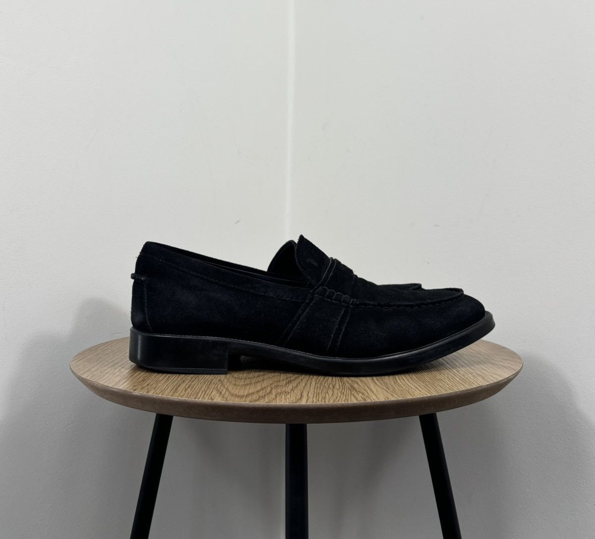 Tod's Tod’s Men’s Deep Black Luxury Suede Penny Loafers Shoes Size US 9 / EU 42 - 2 Thumbnail