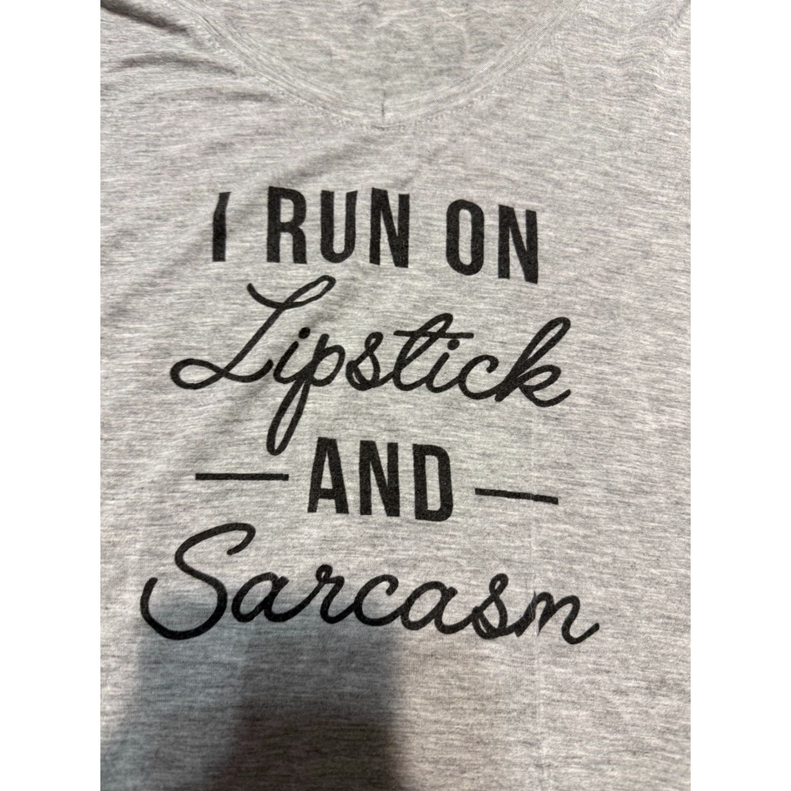 Vintage Maurices Shirt Women's XL Gray "I run on Lipstick and Sarcasm" Womens Size XL / US 12-14 / IT 48-50 - 3 Thumbnail