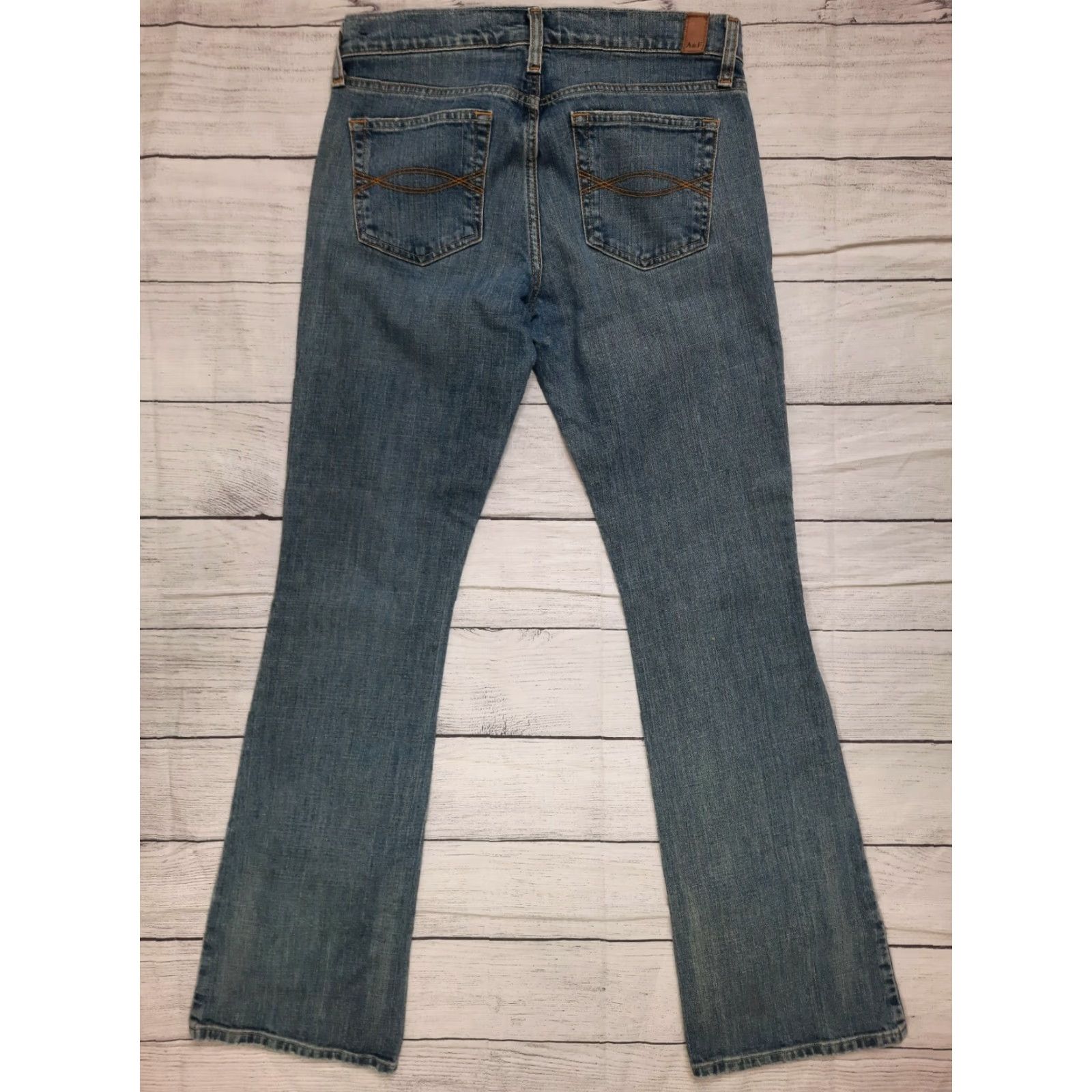 Abercrombie & Fitch VINTAGE Abercrombie & Fitch Women's Jeans Size 4 Denim Flared 29x32 Blue 2000s Womens Jeans Size 27" / US 4 / IT 40 - 7 Thumbnail