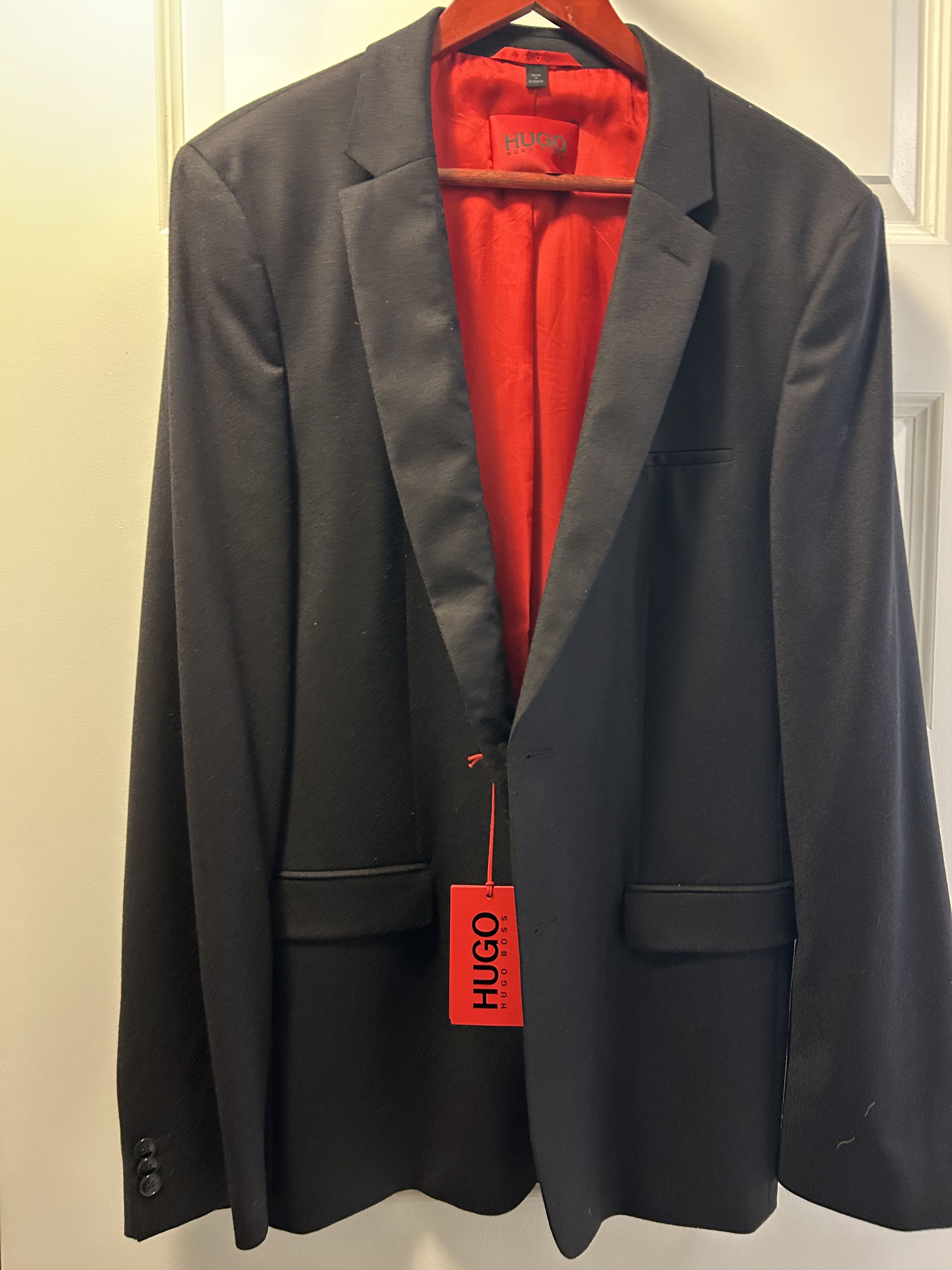 Hugo Boss Blazer Size 42L - 1 Thumbnail